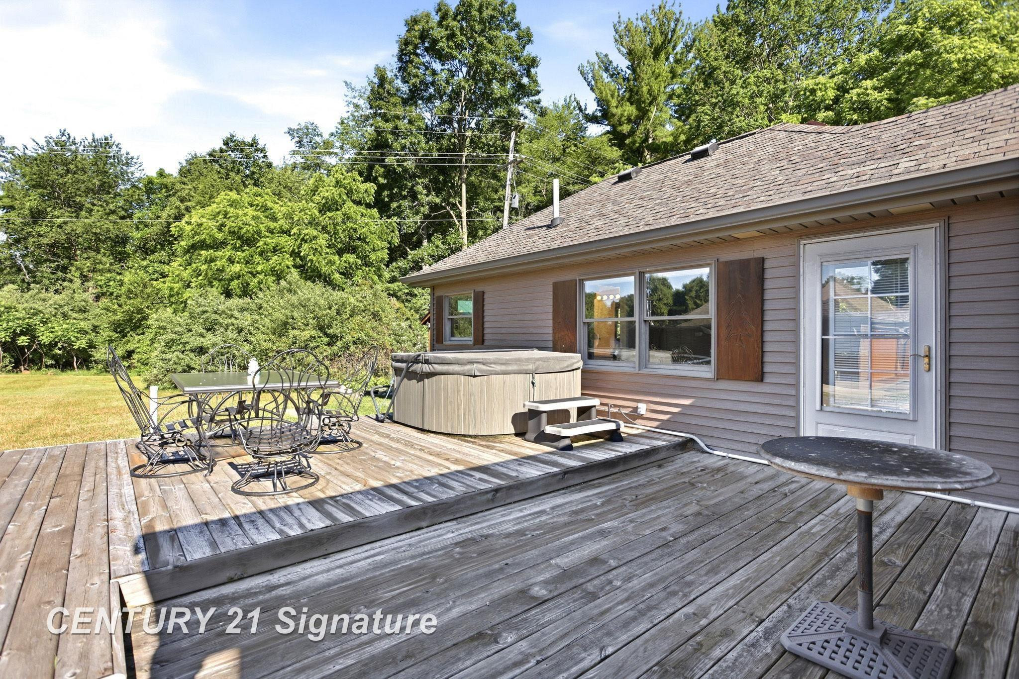 4065 N River Road, Freeland, MI 48623 — Photo 29
