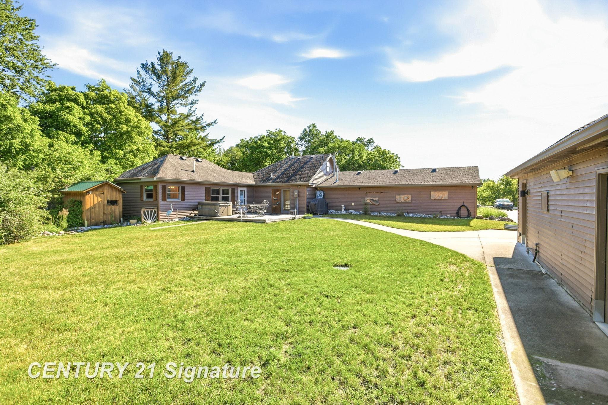 4065 N River Road, Freeland, MI 48623 — Photo 37