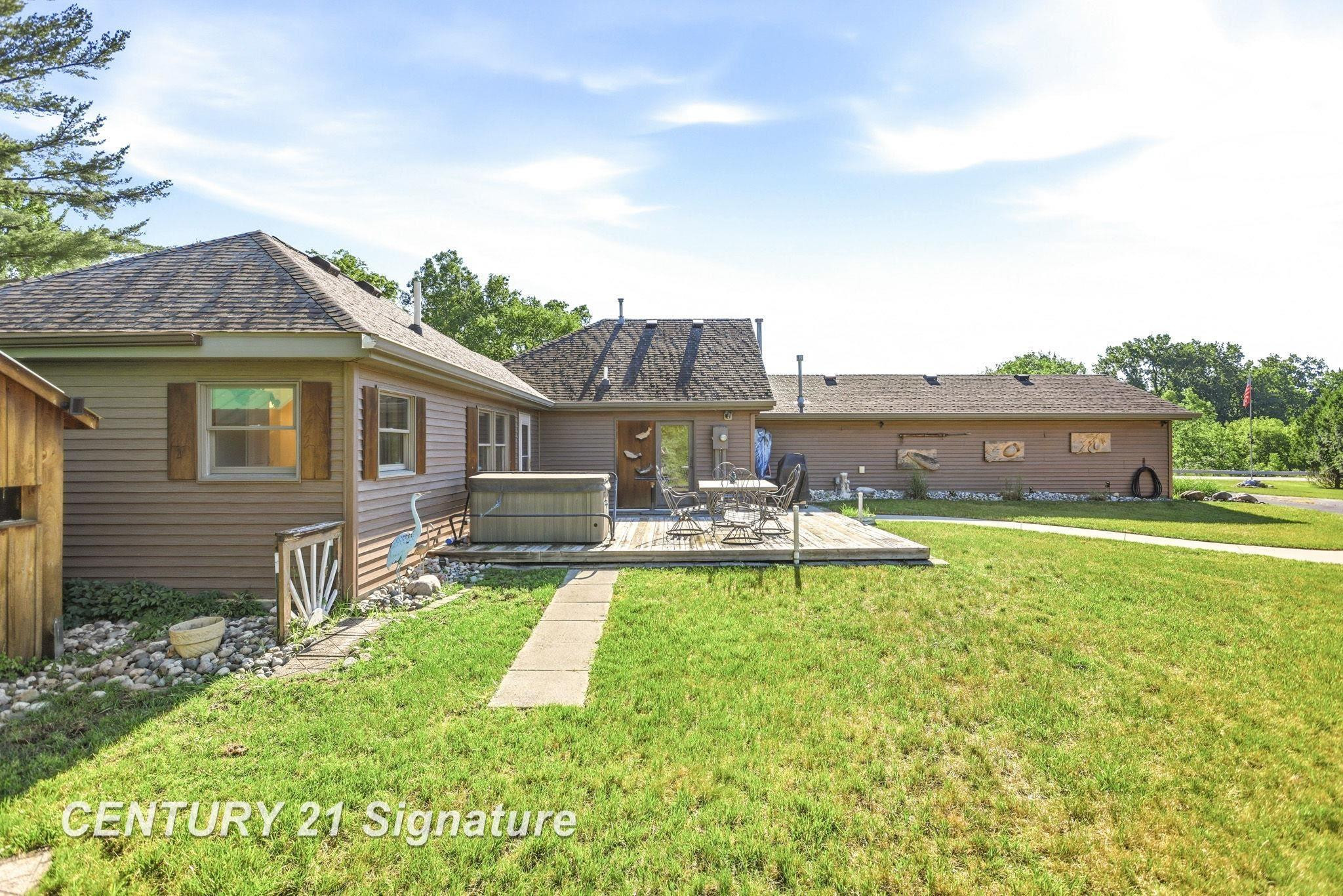 4065 N River Road, Freeland, MI 48623 — Photo 40