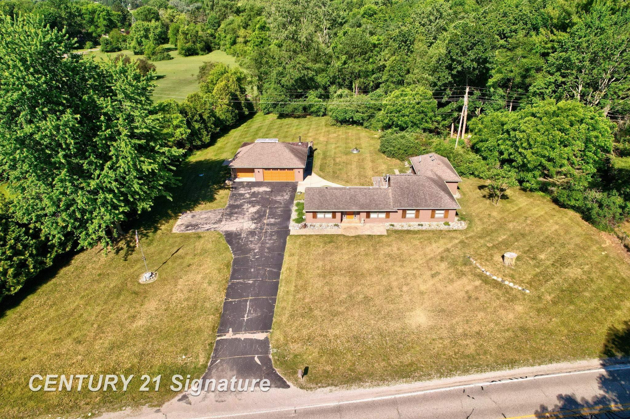 4065 N River Road, Freeland, MI 48623 — Photo 43