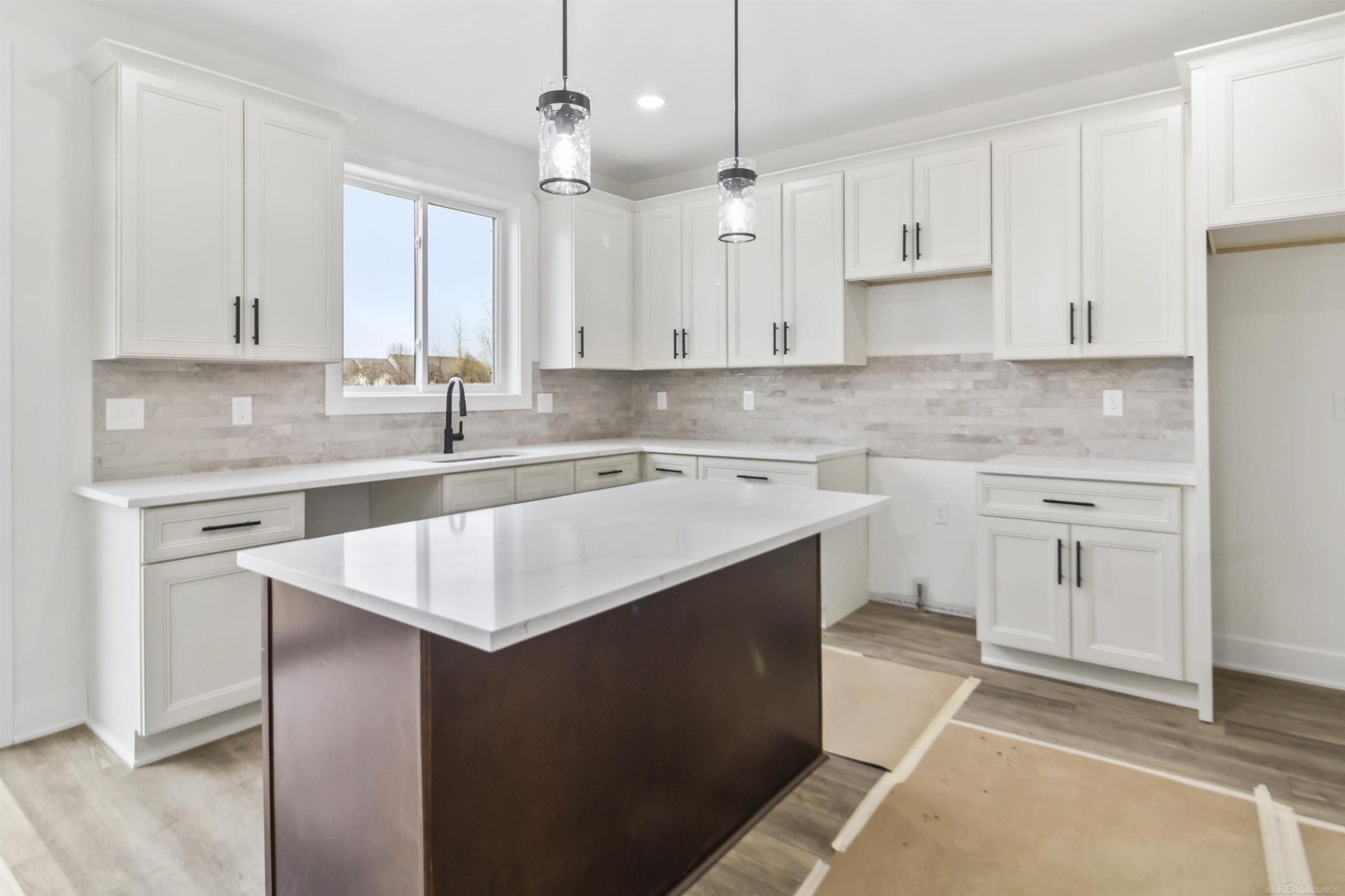 45537 Gable Drive, Macomb, MI 48088 — Photo 11