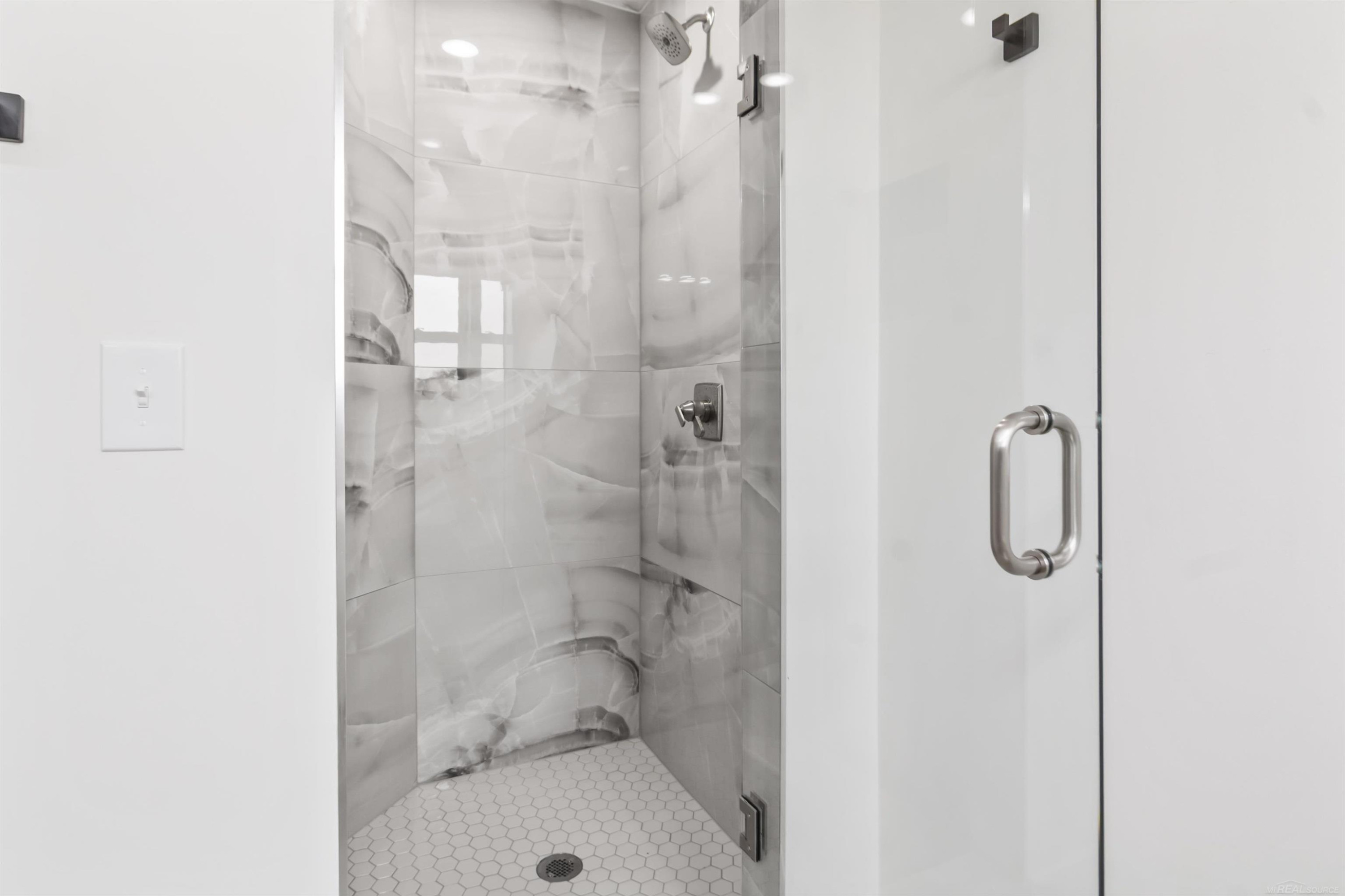 45537 Gable Drive, Macomb, MI 48088 — Photo 19