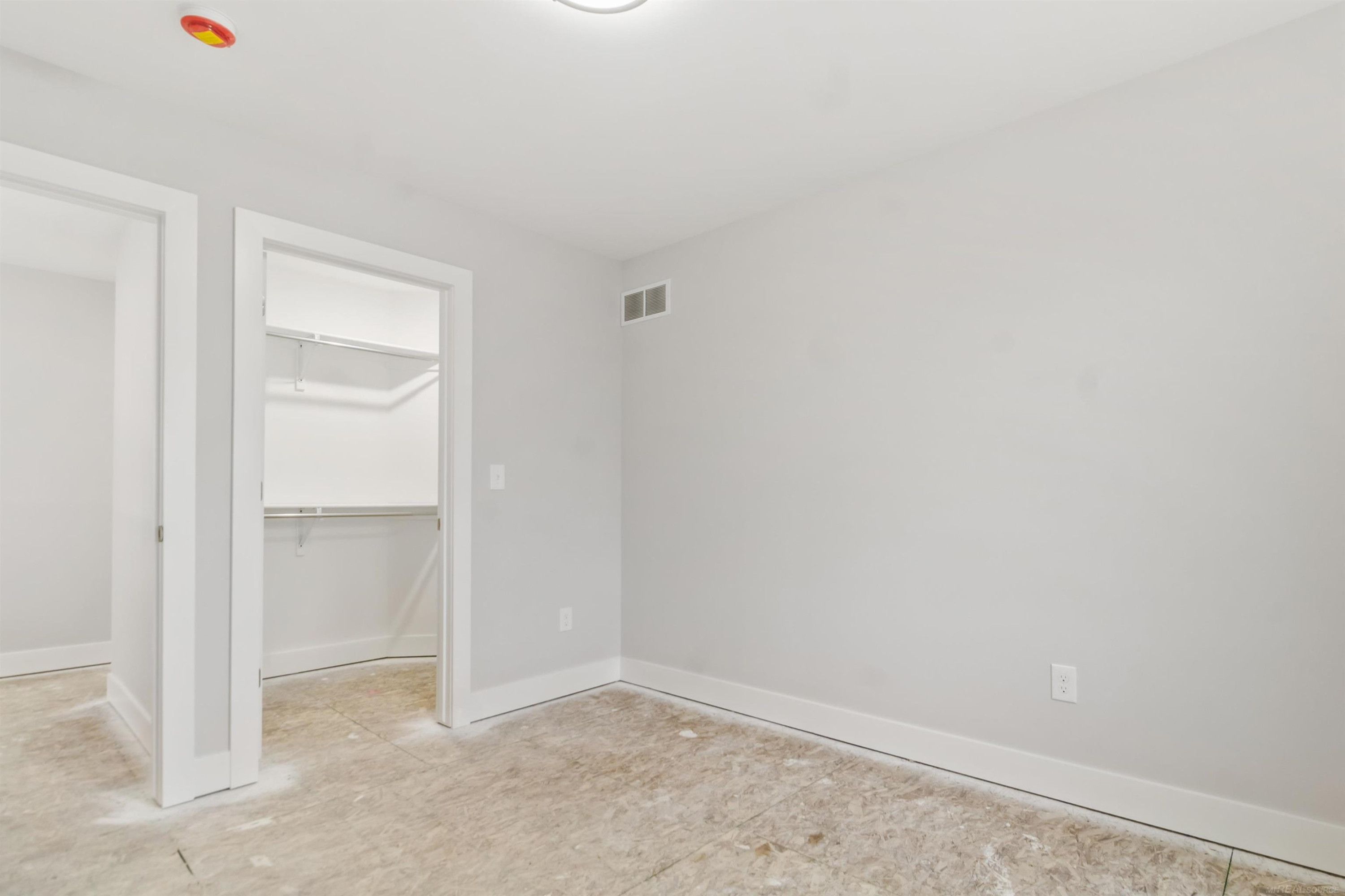 45537 Gable Drive, Macomb, MI 48088 — Photo 22