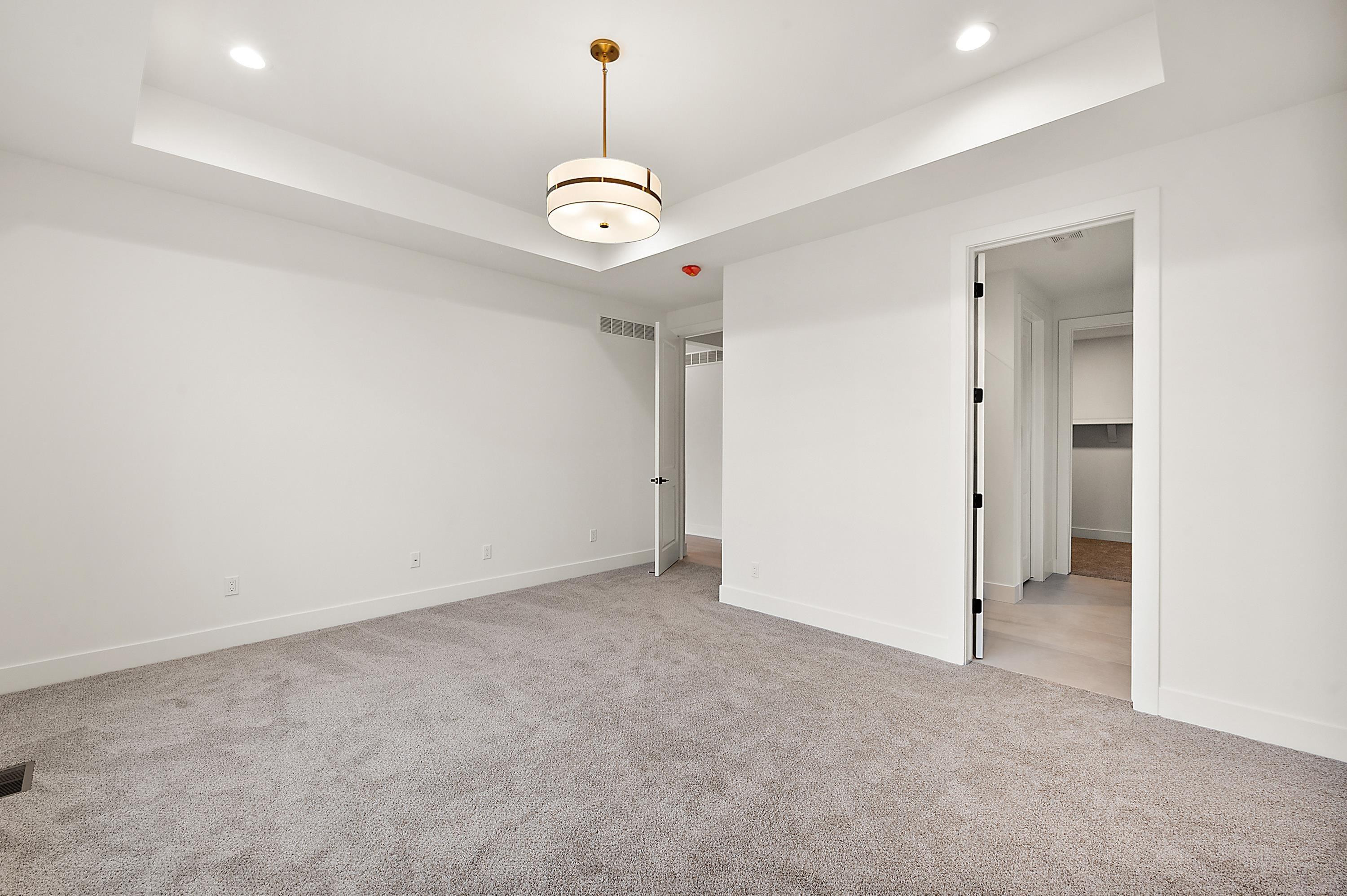 5944 Willow Grove Drive, Troy, MI 48085 — Photo 28