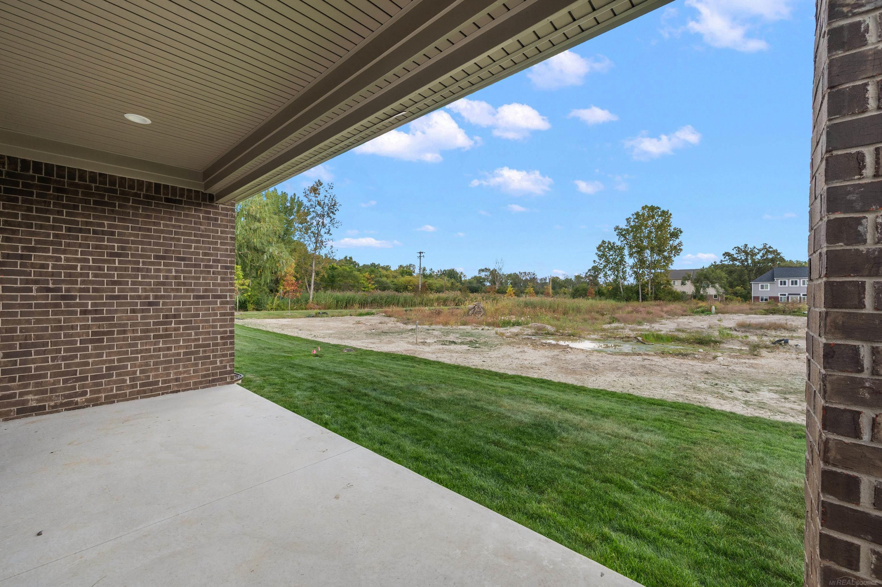 5944 Willow Grove Drive, Troy, MI 48085 — Photo 42