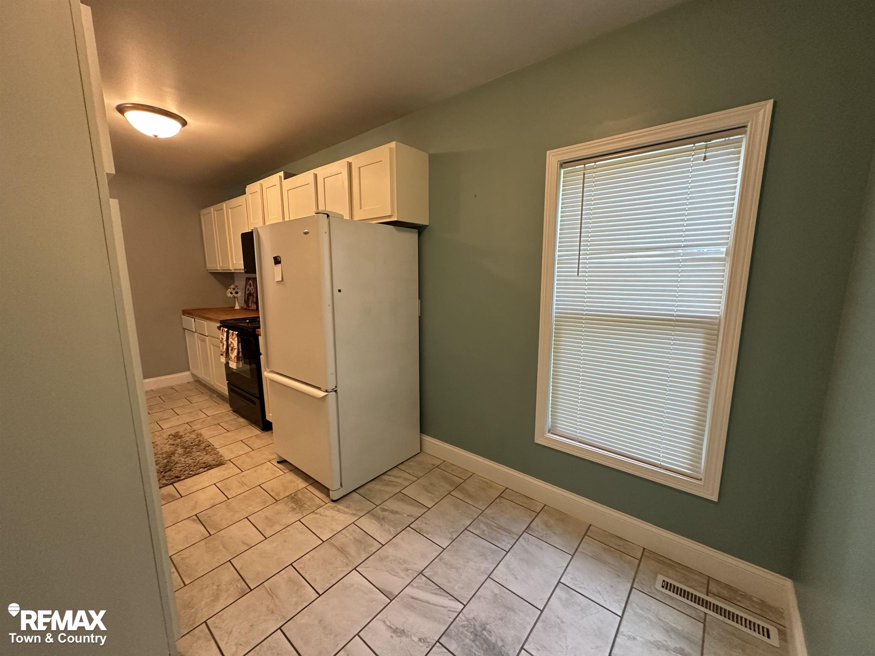 3109 Vineyard Lane, Flushing, MI 48433 — Photo 8