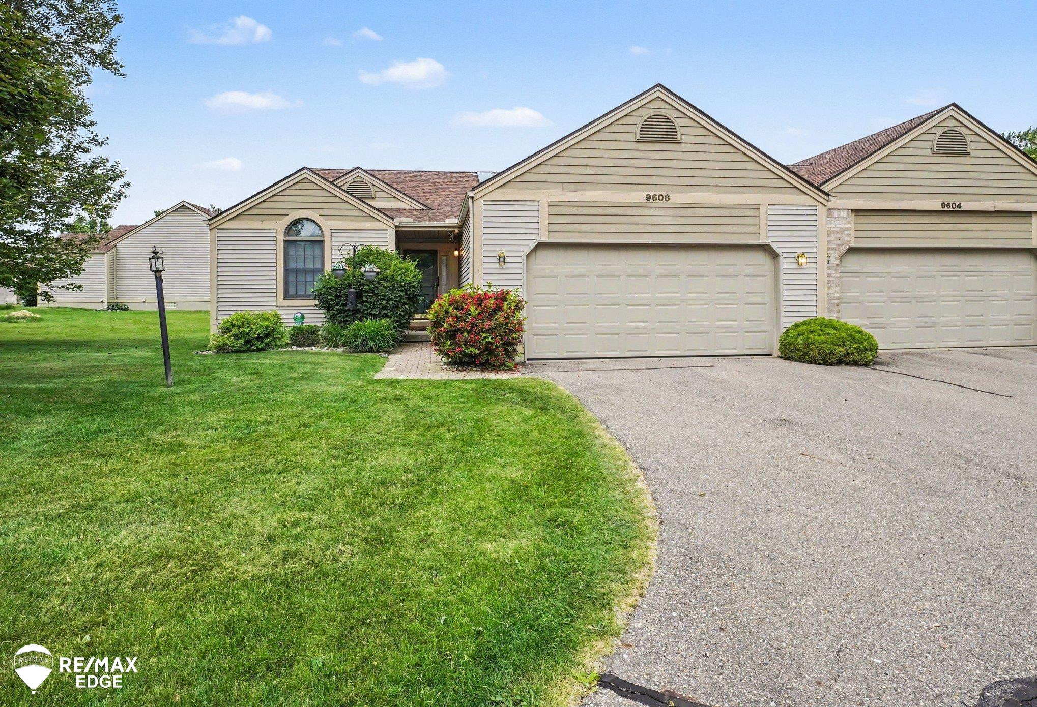 9606 Creek View Court, 107, Davison, MI 48423 — Photo 3