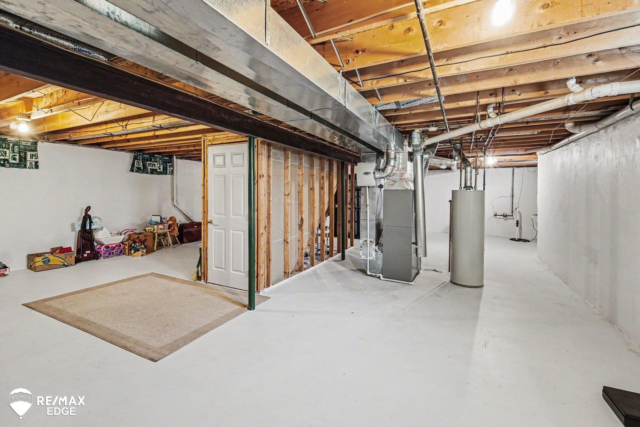 9606 Creek View Court, 107, Davison, MI 48423 — Photo 12
