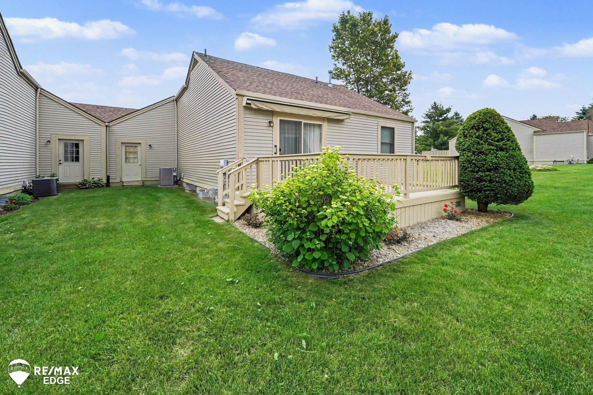 9606 Creek View Court, 107, Davison, MI 48423 — Photo 15
