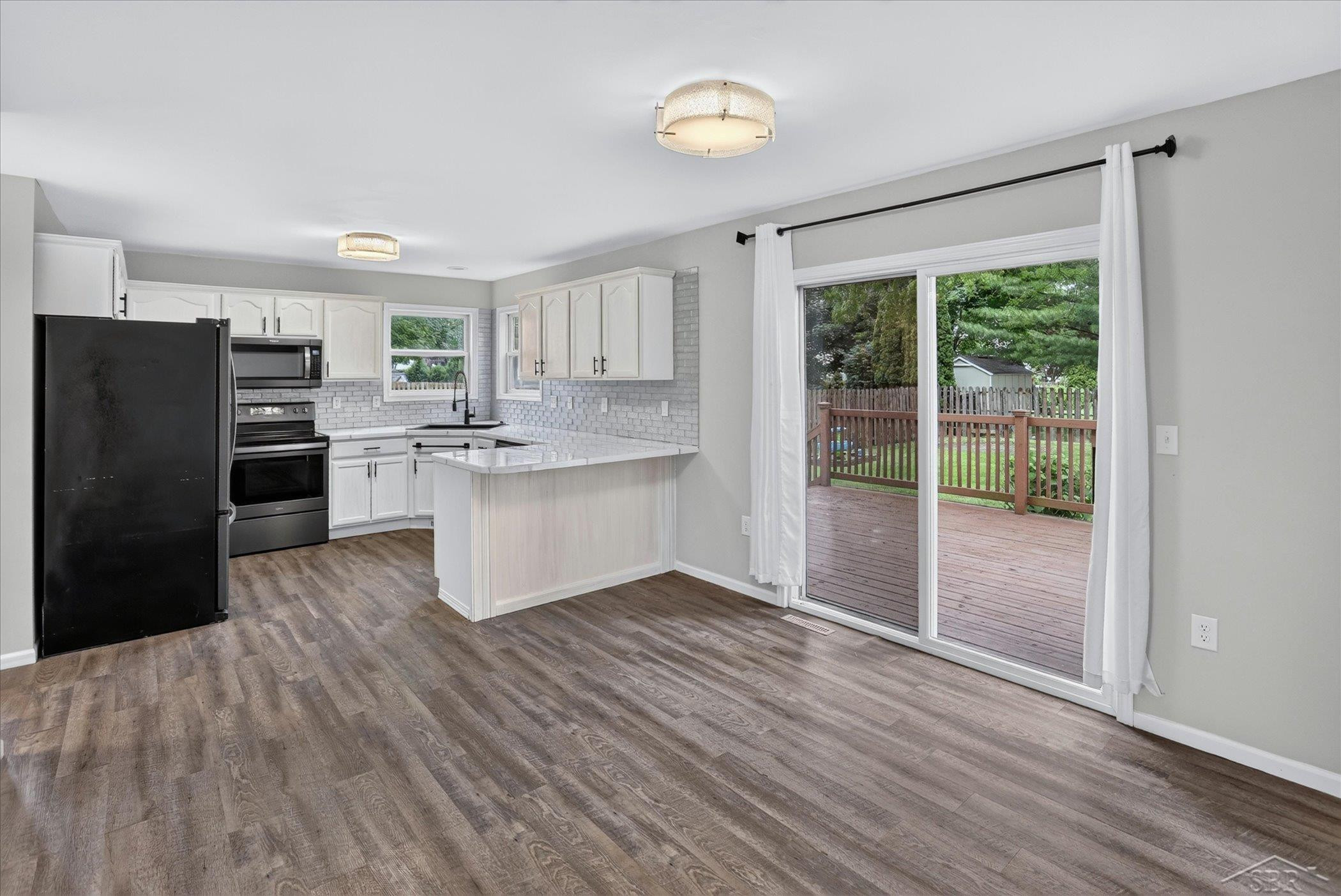 7849 Rockcress Drive, Freeland, MI 48623 — Photo 9