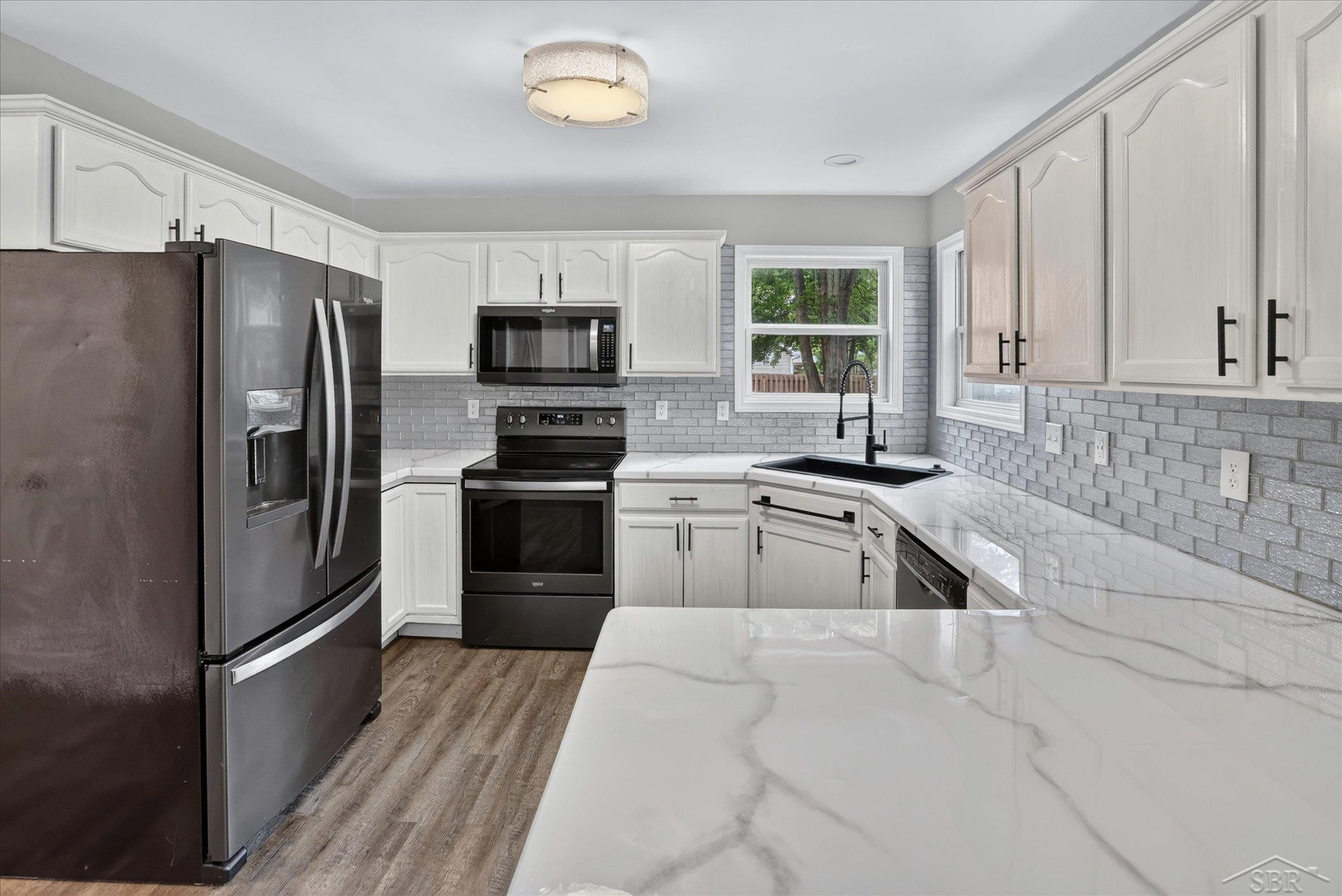 7849 Rockcress Drive, Freeland, MI 48623 — Photo 10