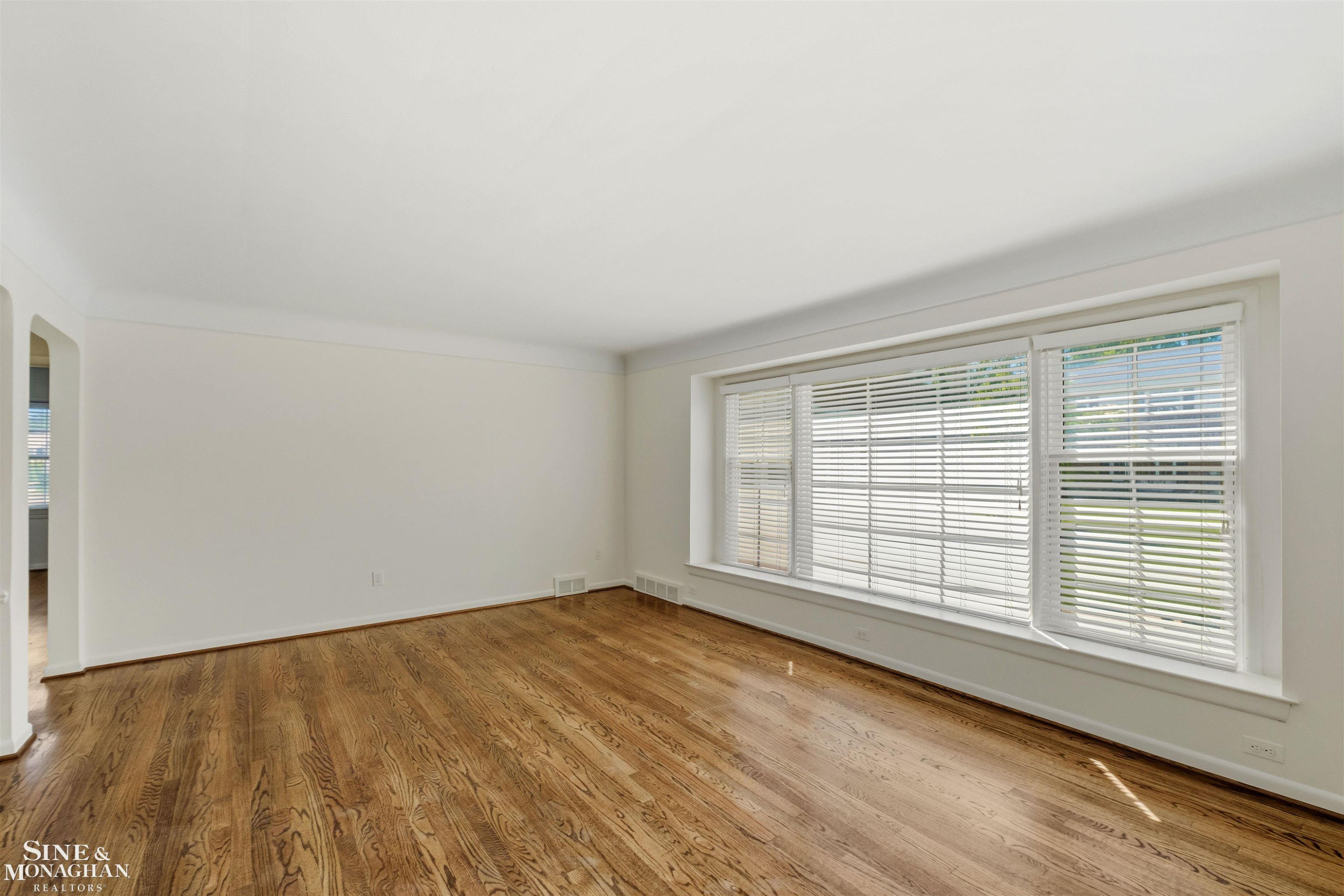 617 Notre Dame Street, Grosse Pointe, MI 48230 — Photo 8