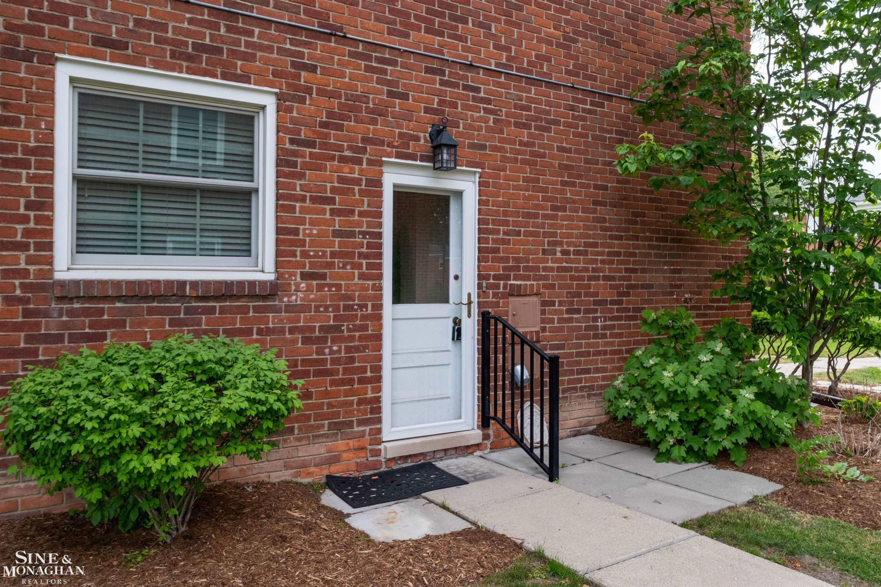 617 Notre Dame Street, Grosse Pointe, MI 48230 — Photo 28