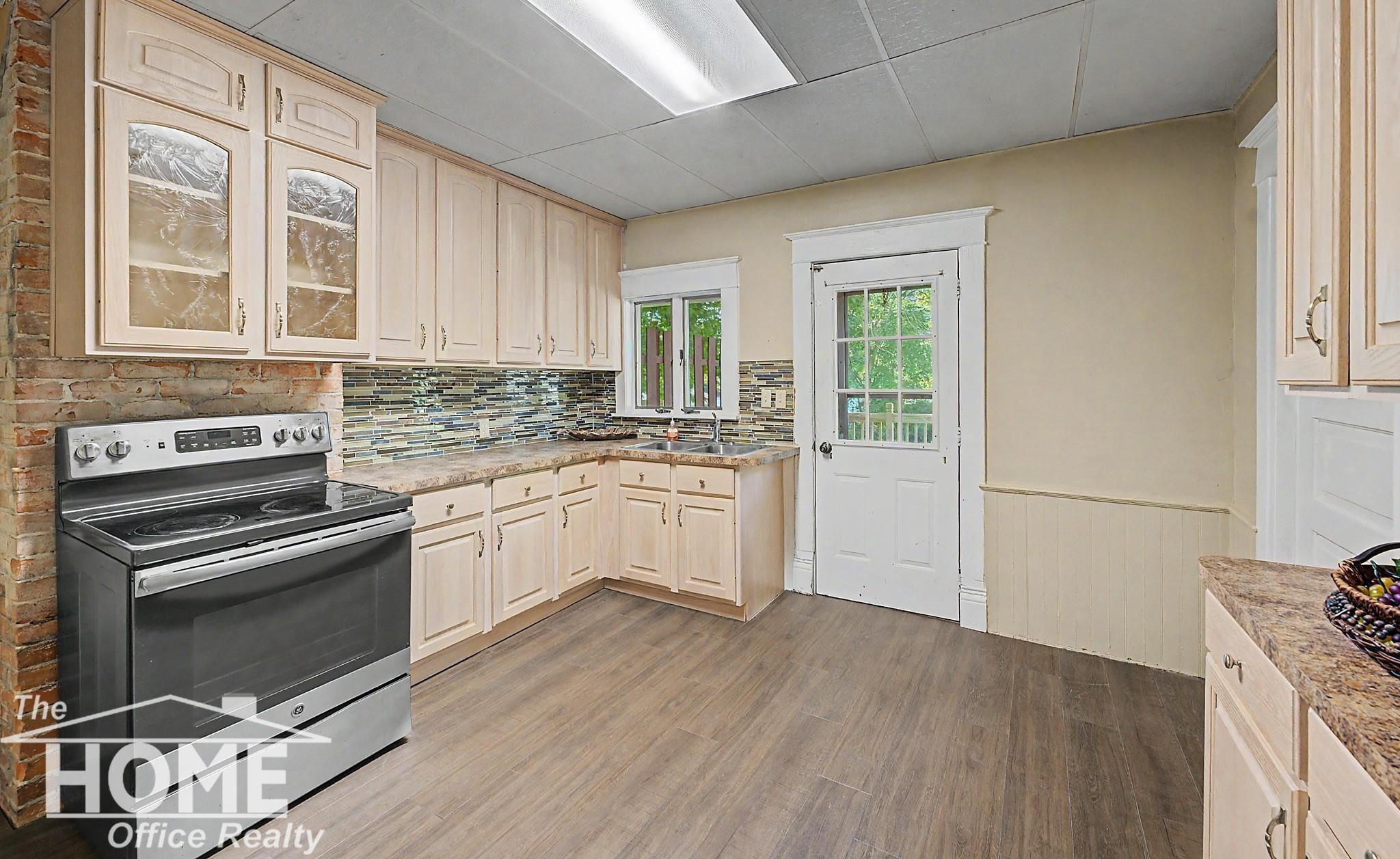 432-434 E Oliver Street, Owosso, MI 48867 — Photo 5