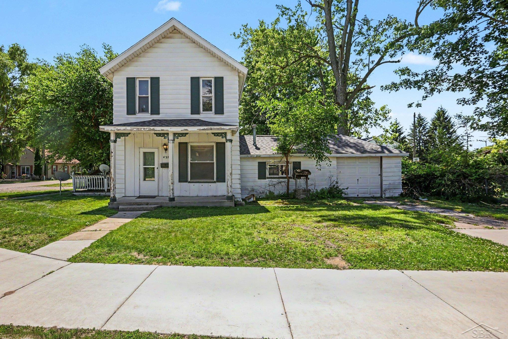 422 S Saginaw Street, Saint Charles, MI 48655 — Photo 2