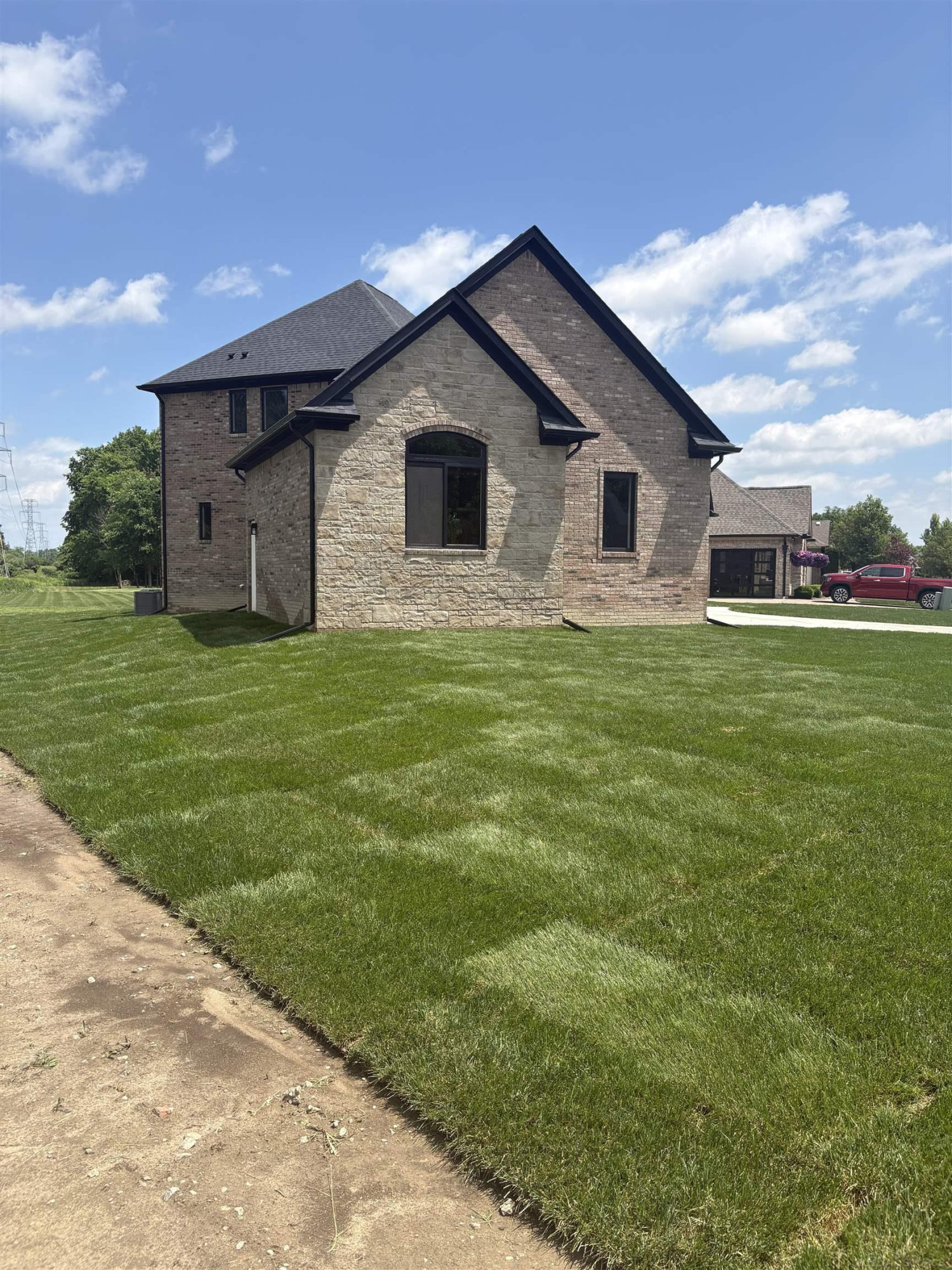 10505 Excalibur Drive, Shelby Twp, MI 48315 — Photo 4
