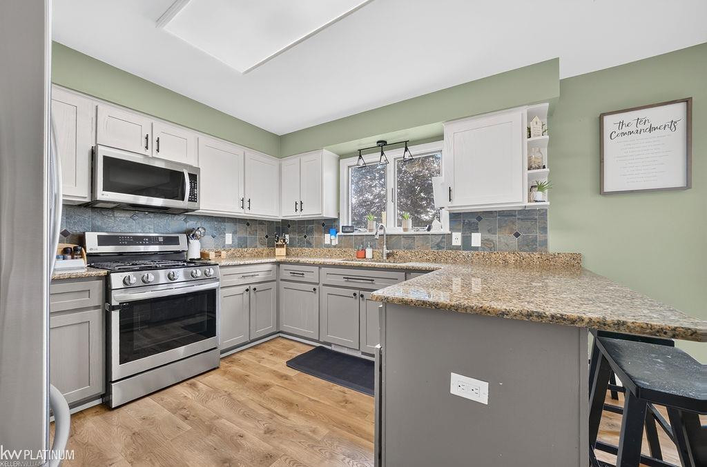 53103 W RIDGE Drive, MI — Photo 5