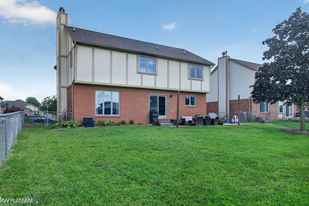 53103 W RIDGE Drive, MI — Photo 18