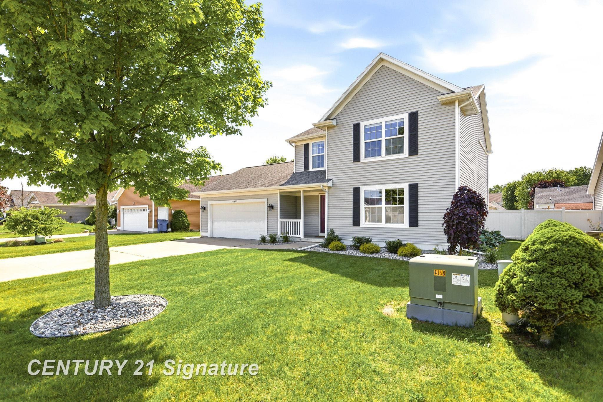 8433 Waxwing Drive, Freeland, MI 48623 — Photo 3