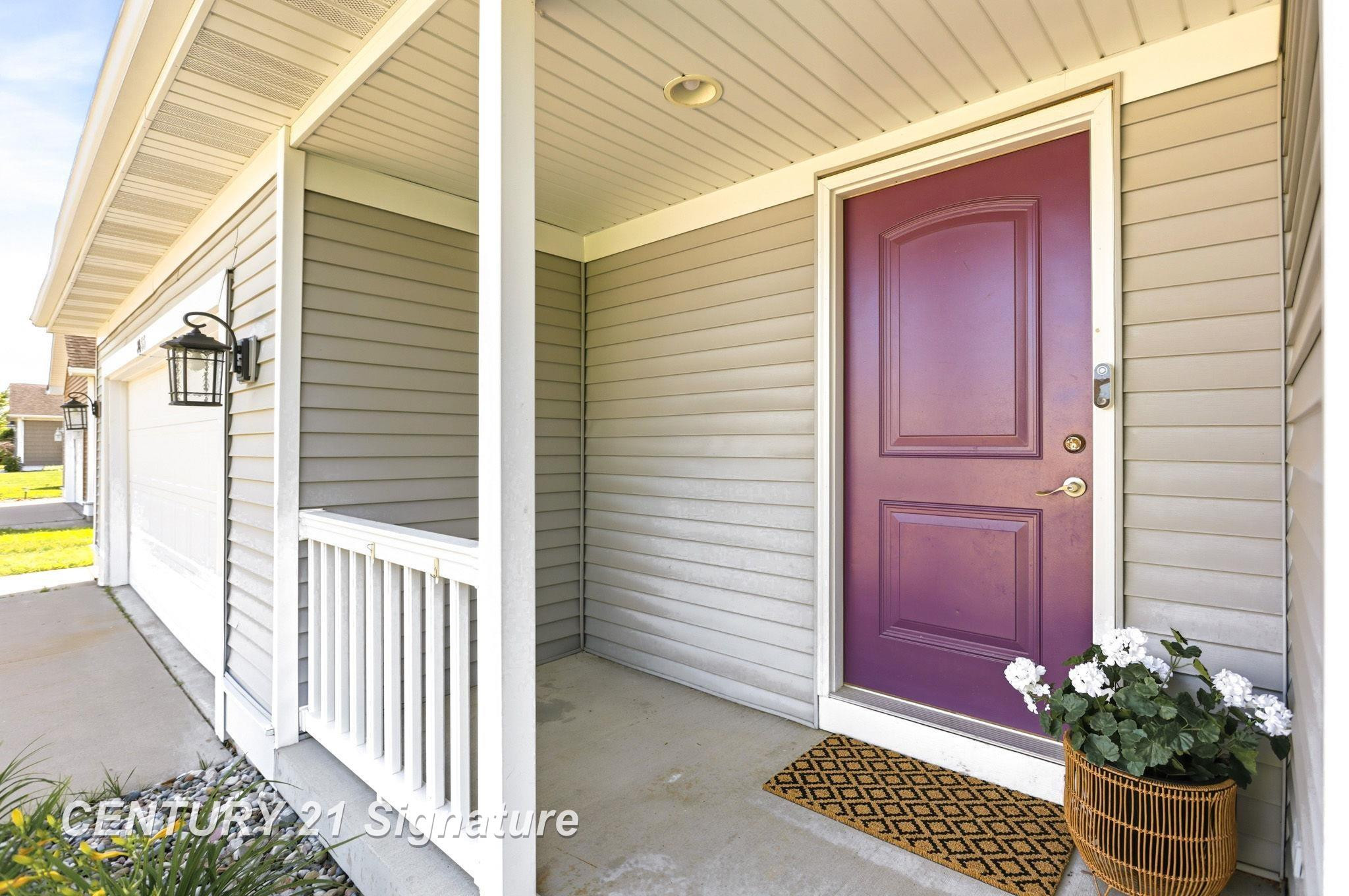 8433 Waxwing Drive, Freeland, MI 48623 — Photo 5