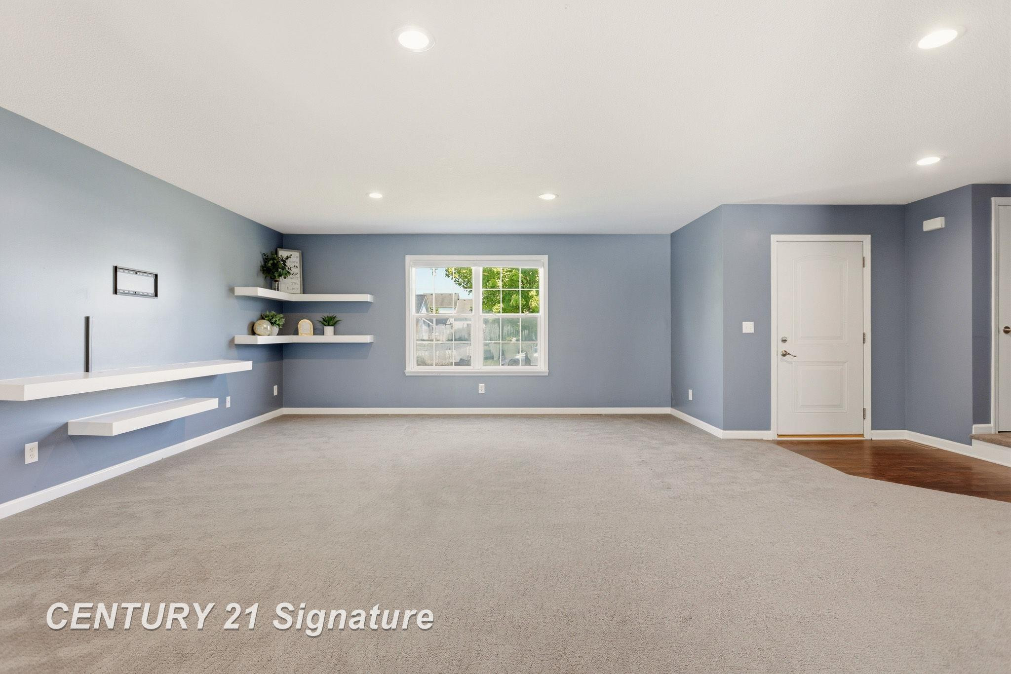 8433 Waxwing Drive, Freeland, MI 48623 — Photo 8