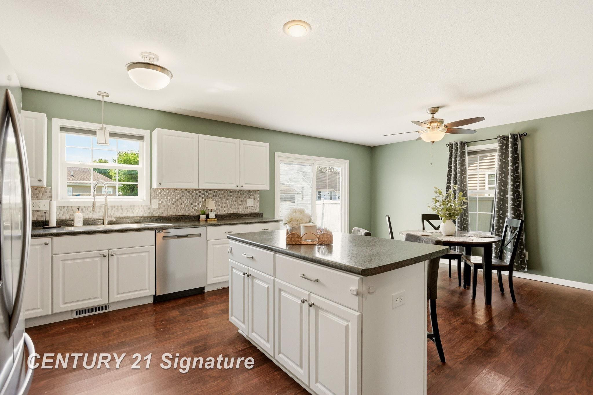 8433 Waxwing Drive, Freeland, MI 48623 — Photo 15