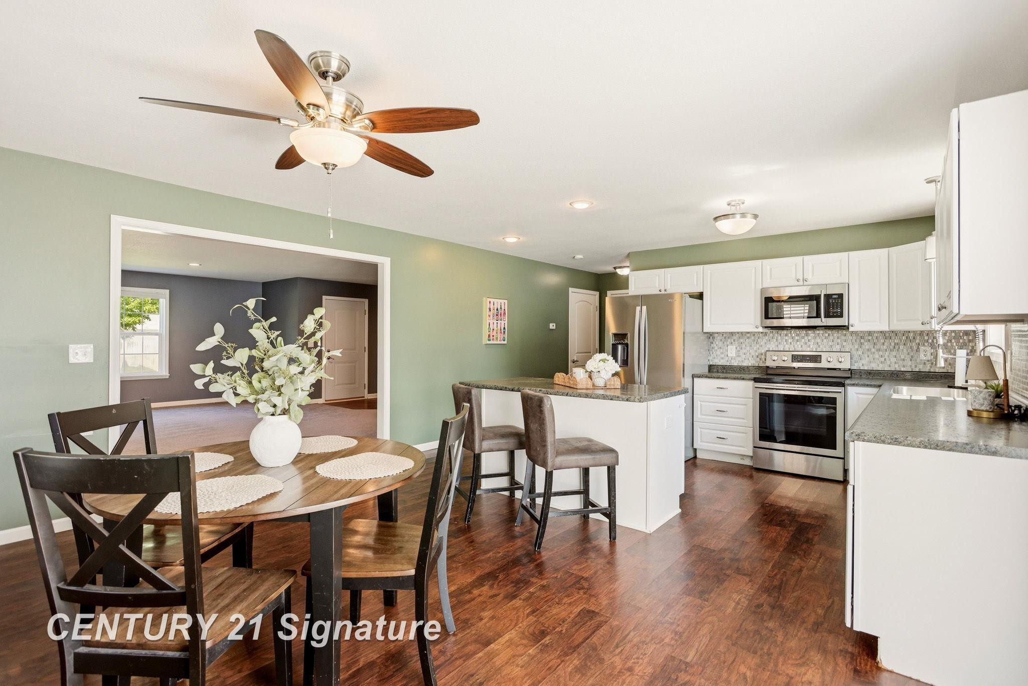 8433 Waxwing Drive, Freeland, MI 48623 — Photo 17