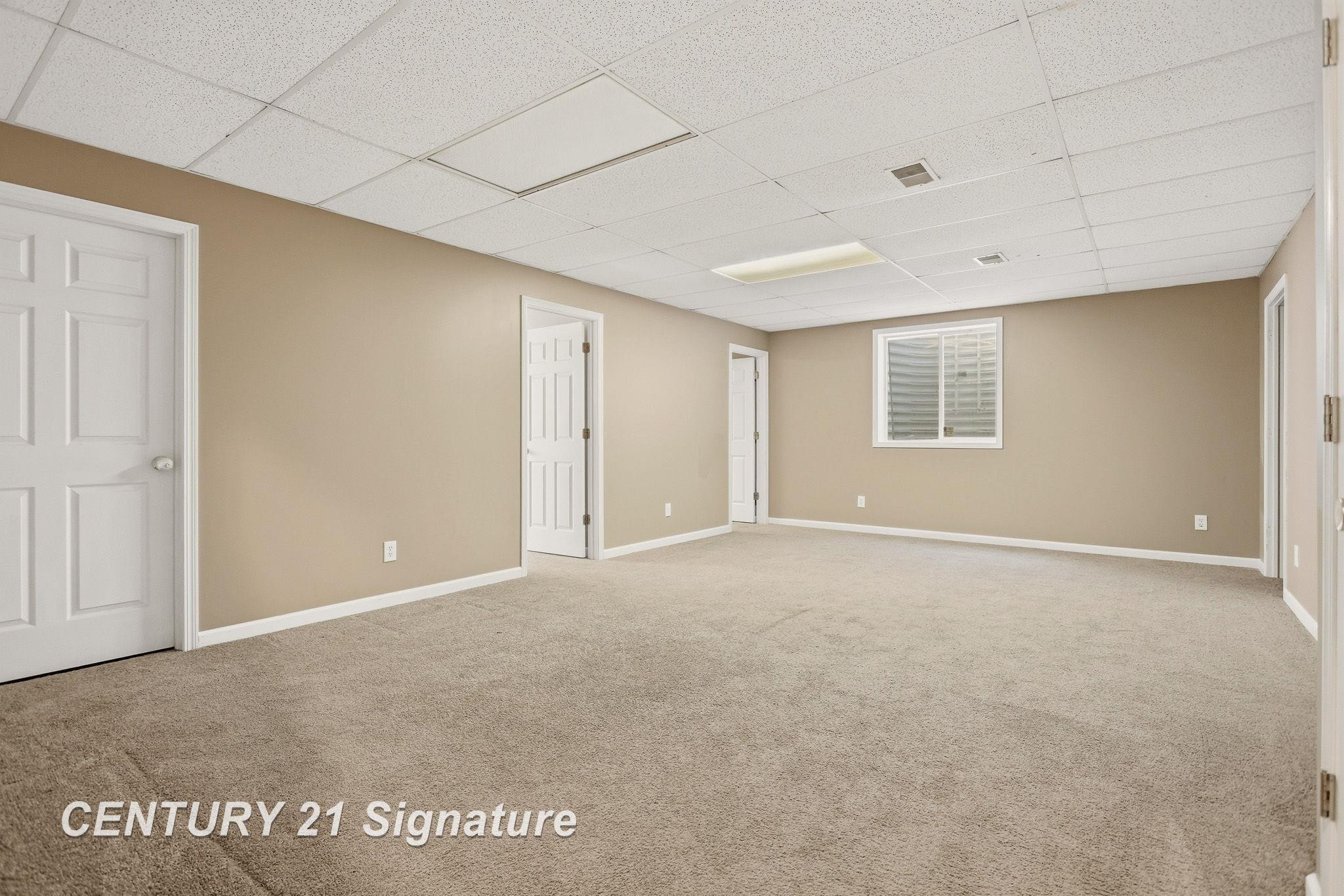 8433 Waxwing Drive, Freeland, MI 48623 — Photo 31
