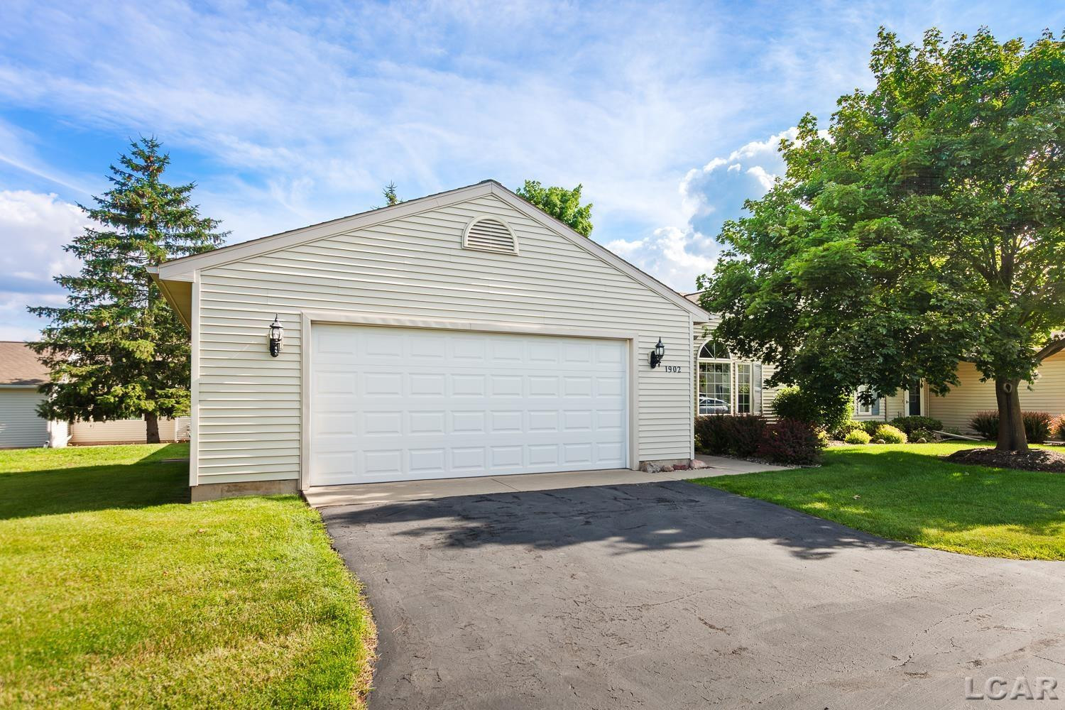 1902 STILLWATER Drive, Tecumseh, MI 49286 — Photo 21