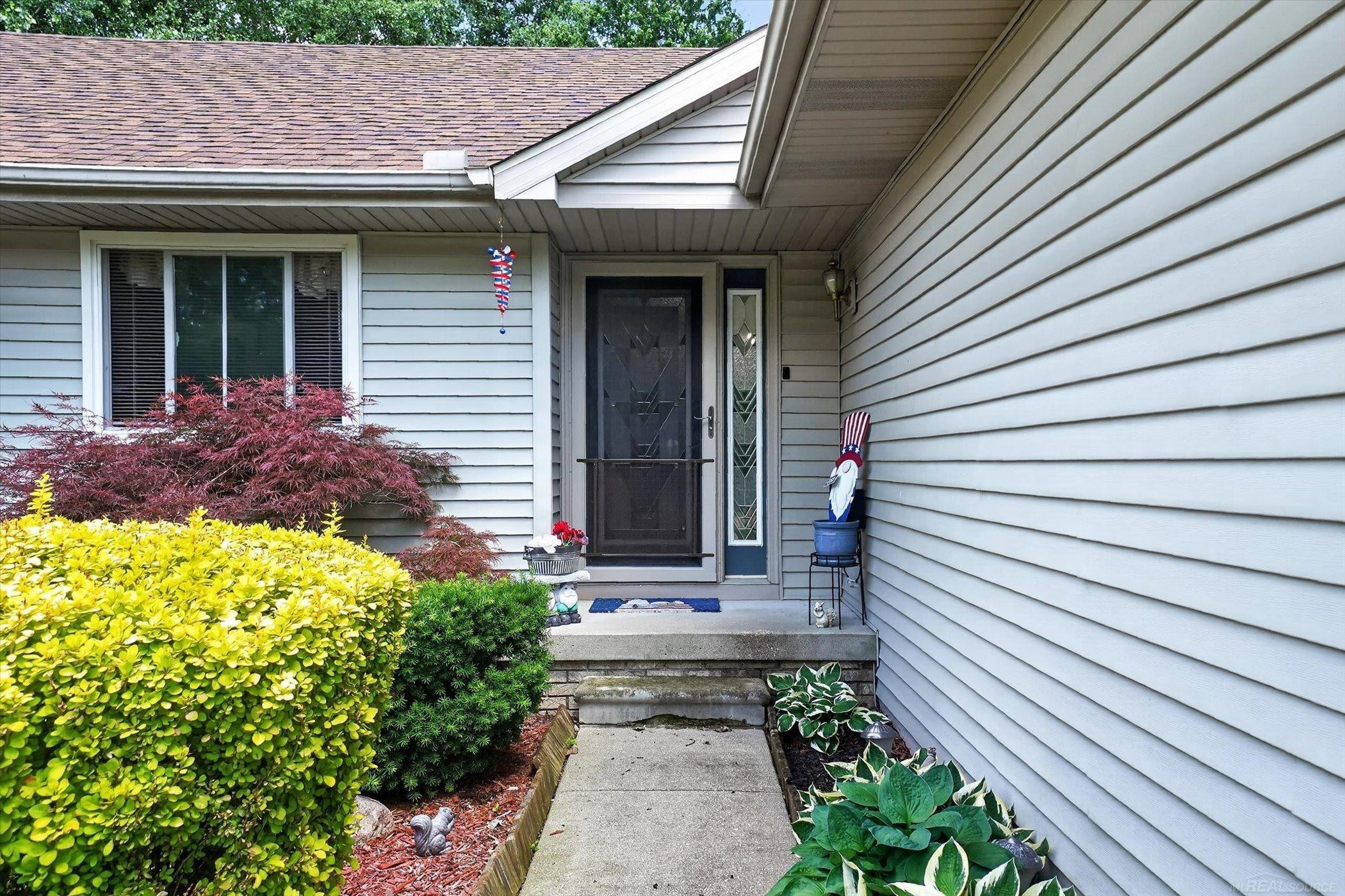 1433 NEWCASTLE Drive, Davison, MI 48423 — Photo 3
