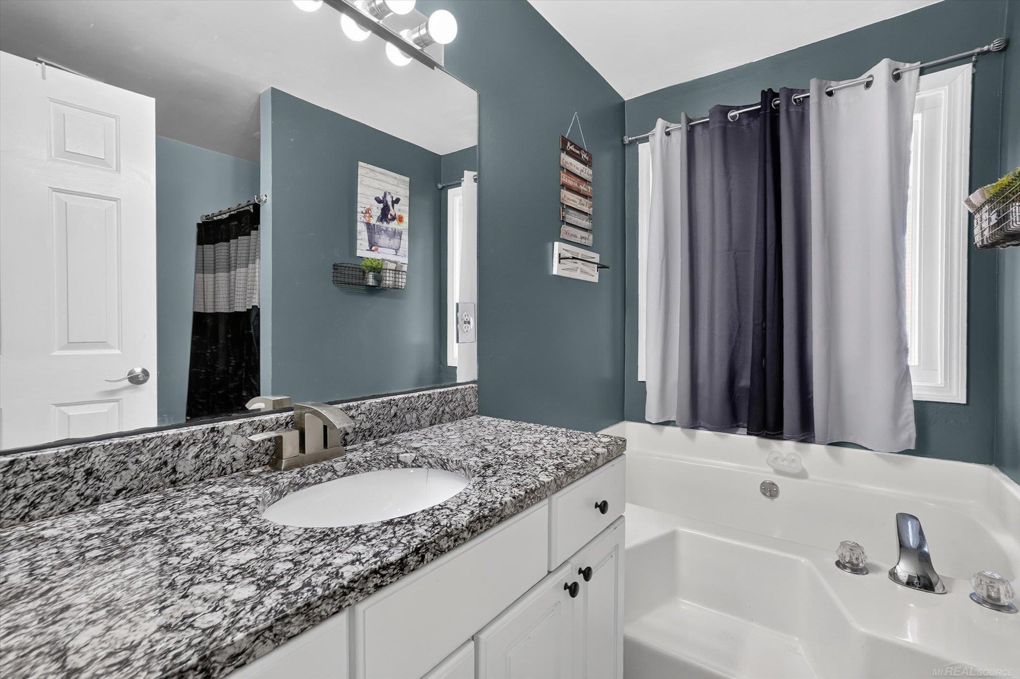 1433 NEWCASTLE Drive, Davison, MI 48423 — Photo 14