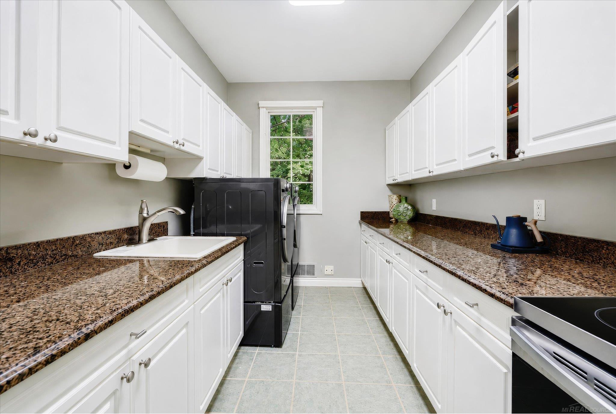 5539 Carrollton Court, Rochester, MI 48306 — Photo 38