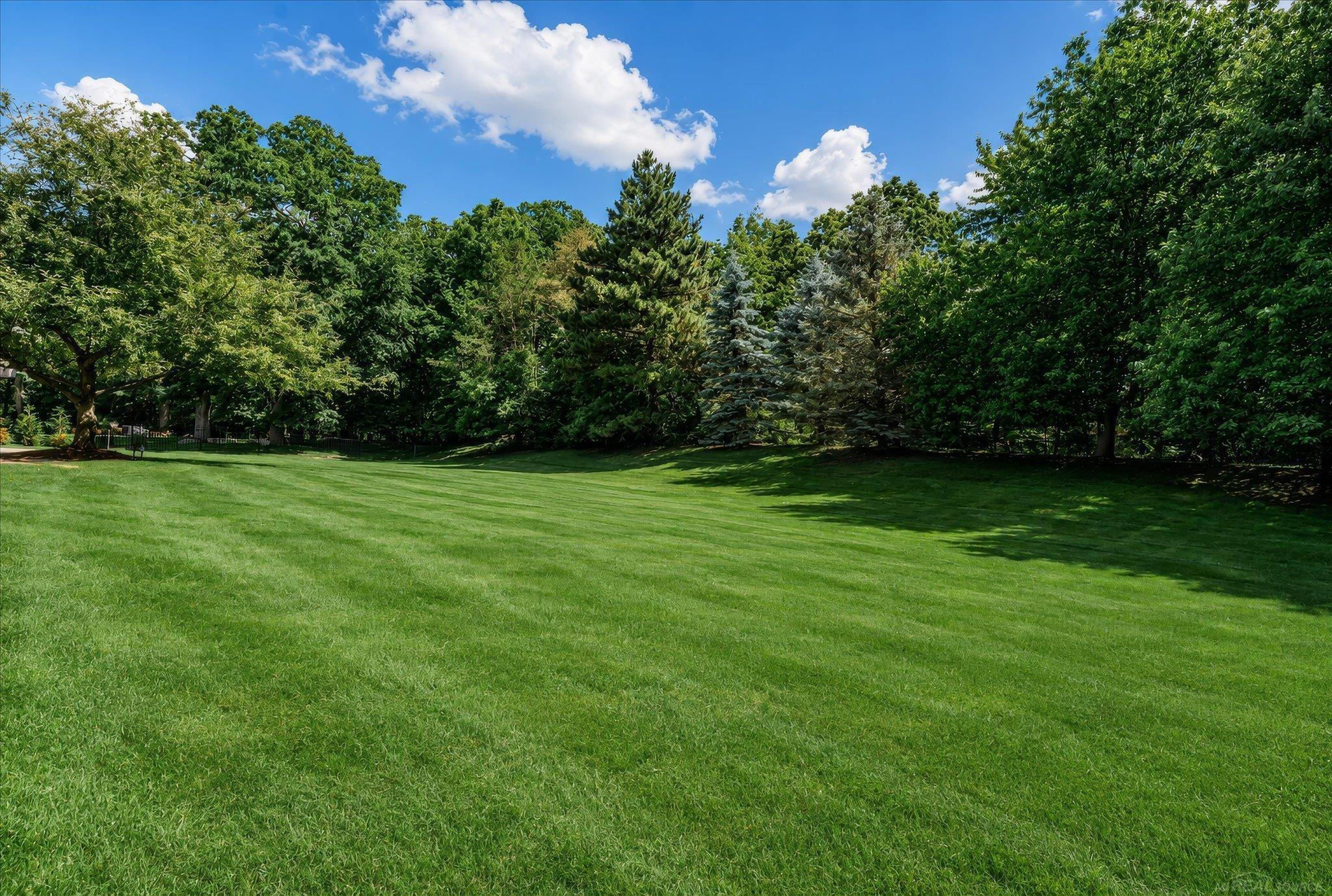 5539 Carrollton Court, Rochester, MI 48306 — Photo 98
