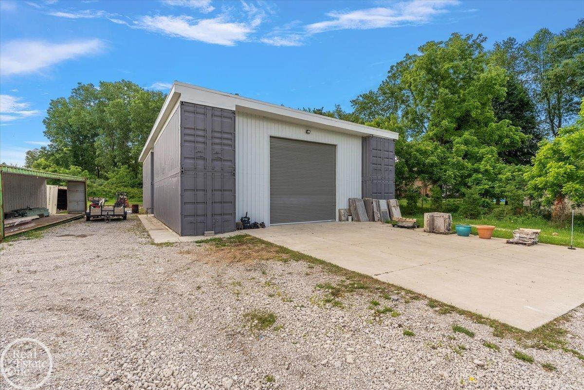 850 Frick Road, MI 48367 — Photo 44