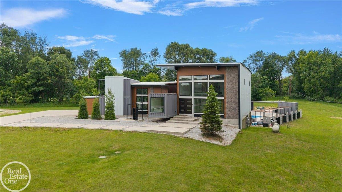 850 Frick Road, MI 48367 — Photo 46