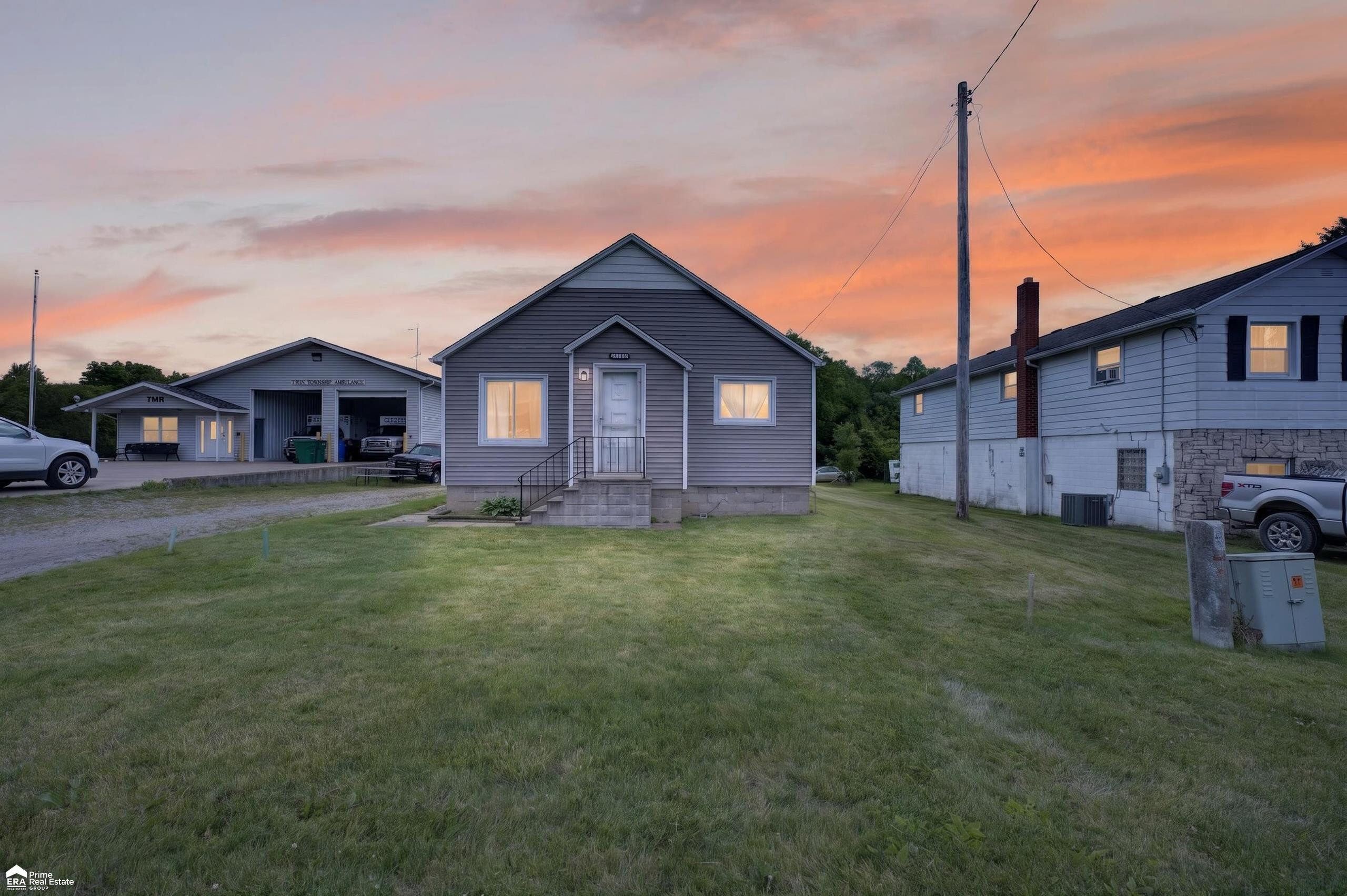 7514 S Saginaw Street, New Lothrop, MI 48460 — front exterior