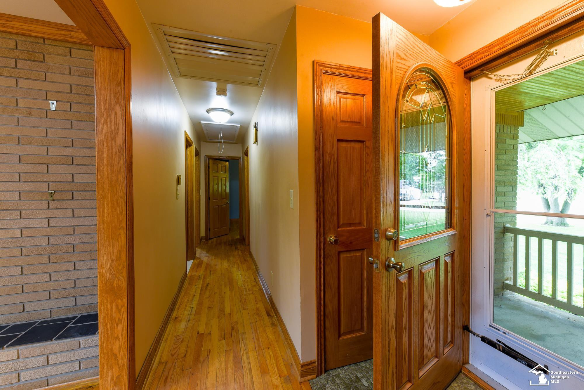 33920 Huron River Drive, New Boston, MI 48164 — Photo 11