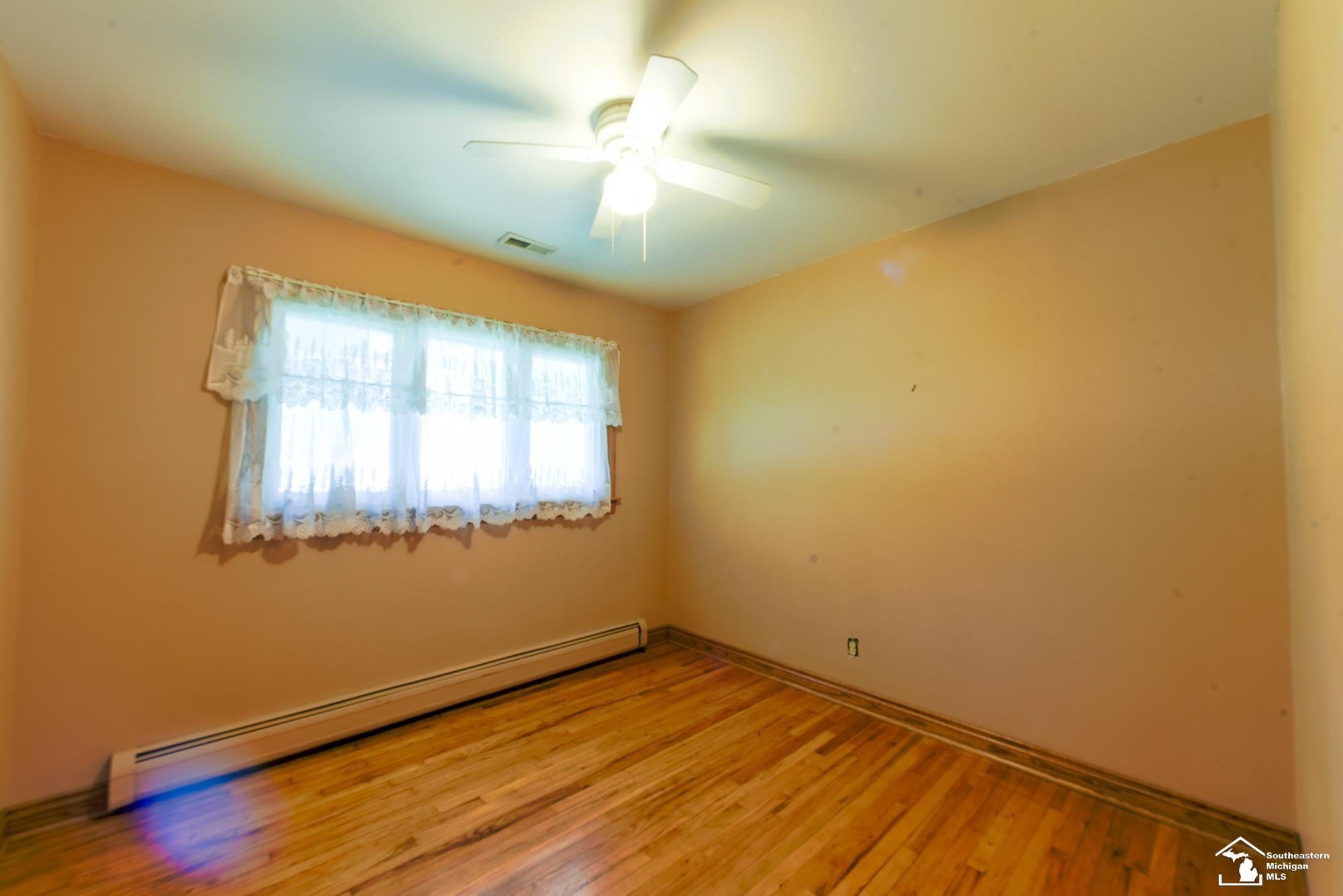 33920 Huron River Drive, New Boston, MI 48164 — Photo 20