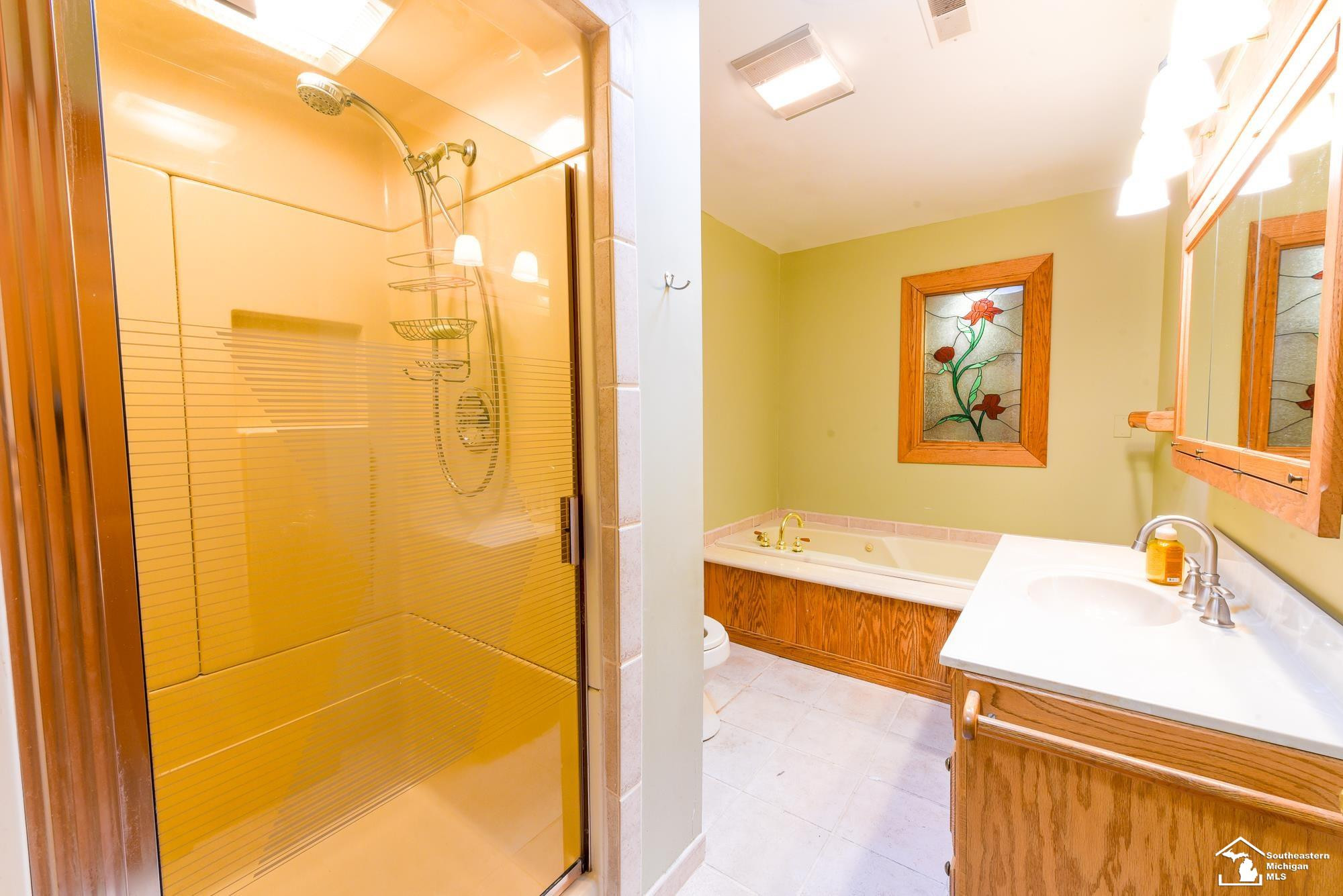 33920 Huron River Drive, New Boston, MI 48164 — Photo 24