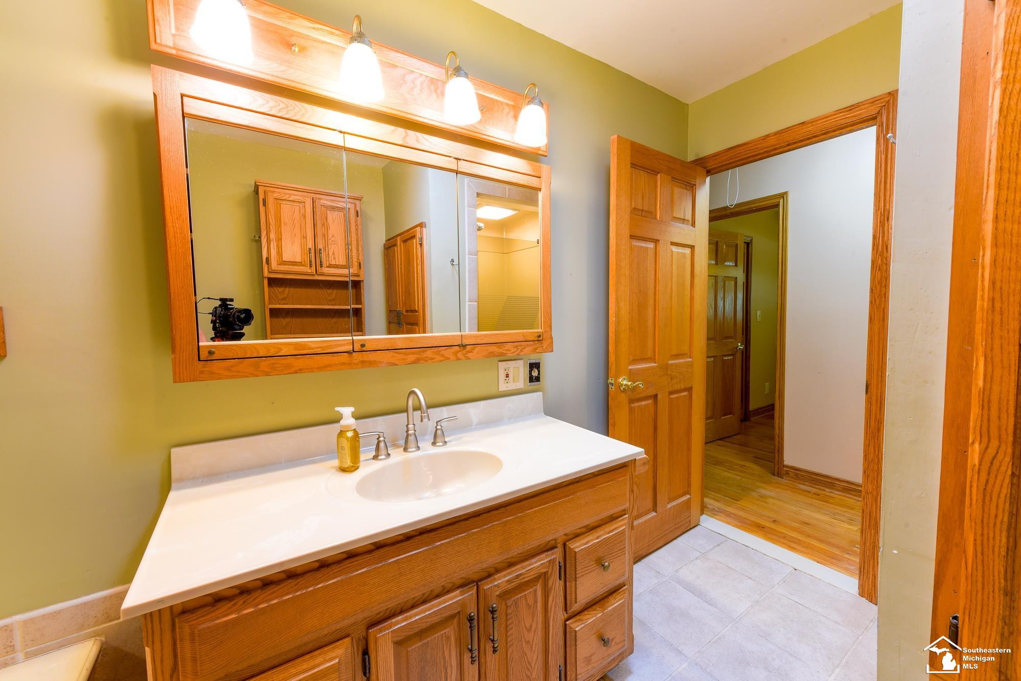 33920 Huron River Drive, New Boston, MI 48164 — Photo 25