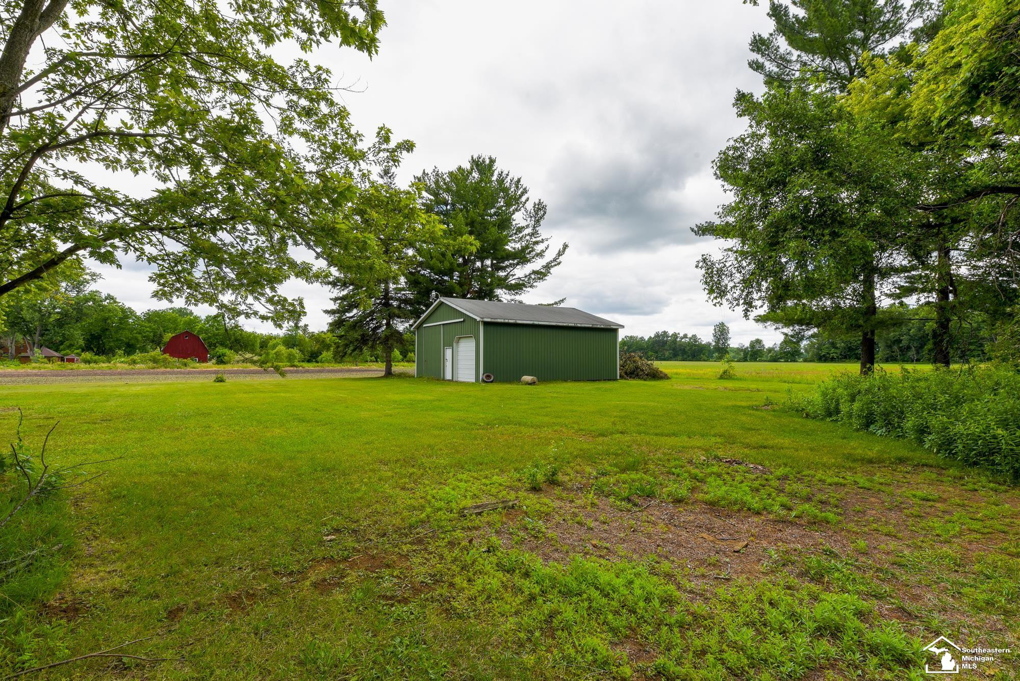 33920 Huron River Drive, New Boston, MI 48164 — Photo 39