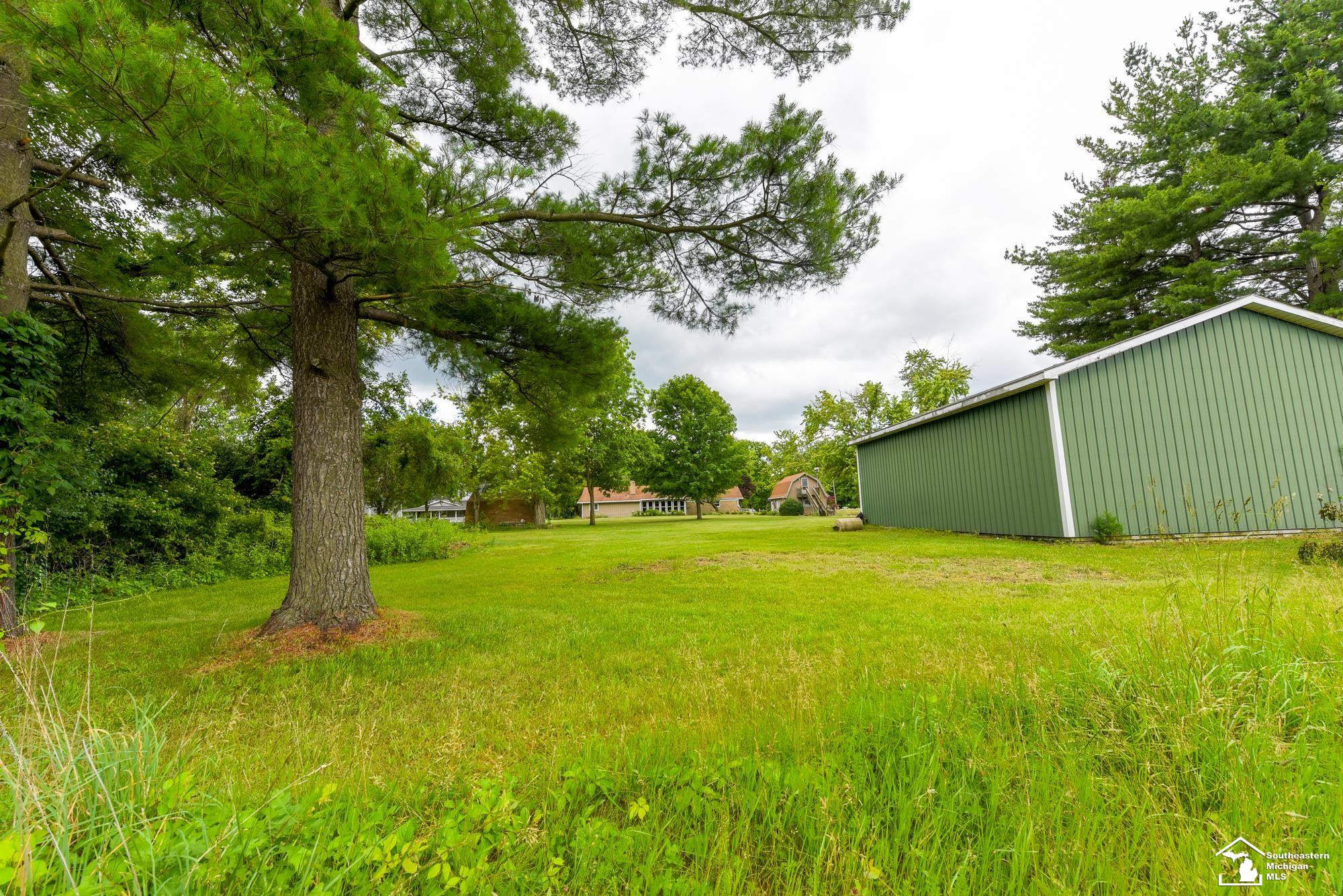 33920 Huron River Drive, New Boston, MI 48164 — Photo 45