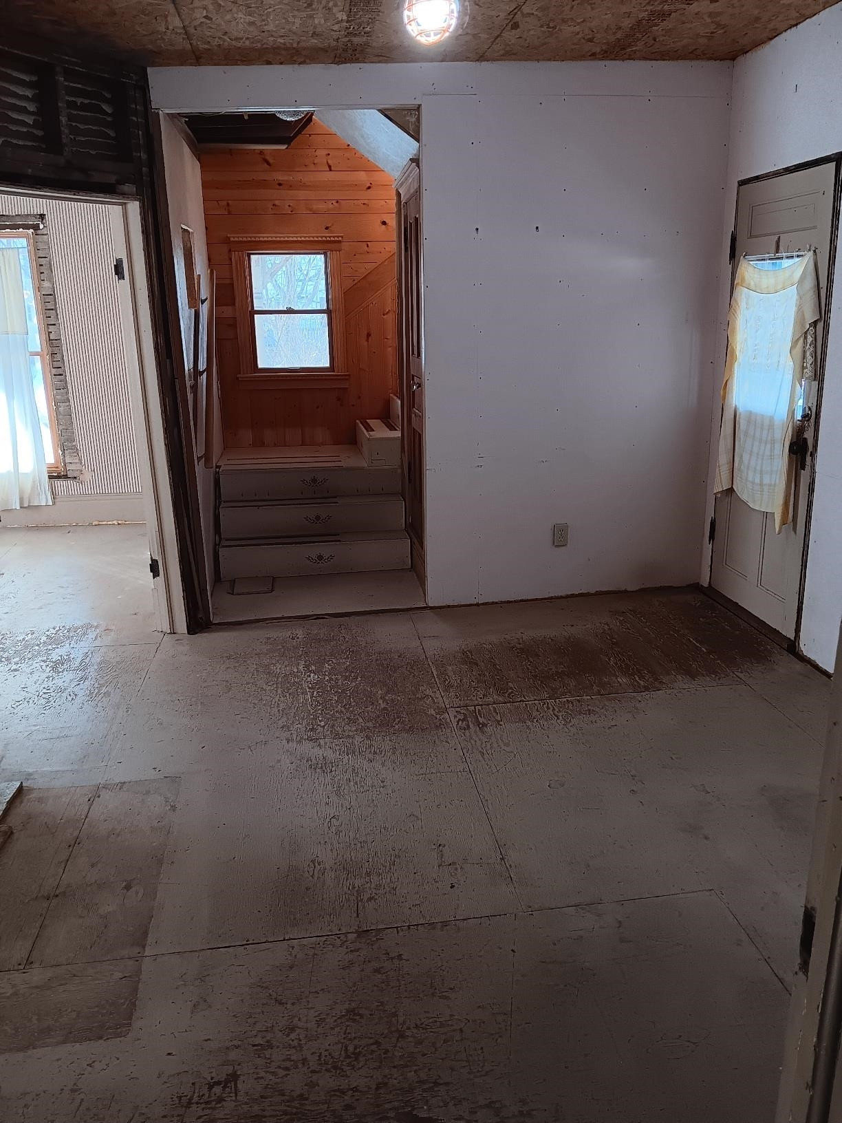 189 S Genesee Street, Montrose, MI 48457 — Photo 8