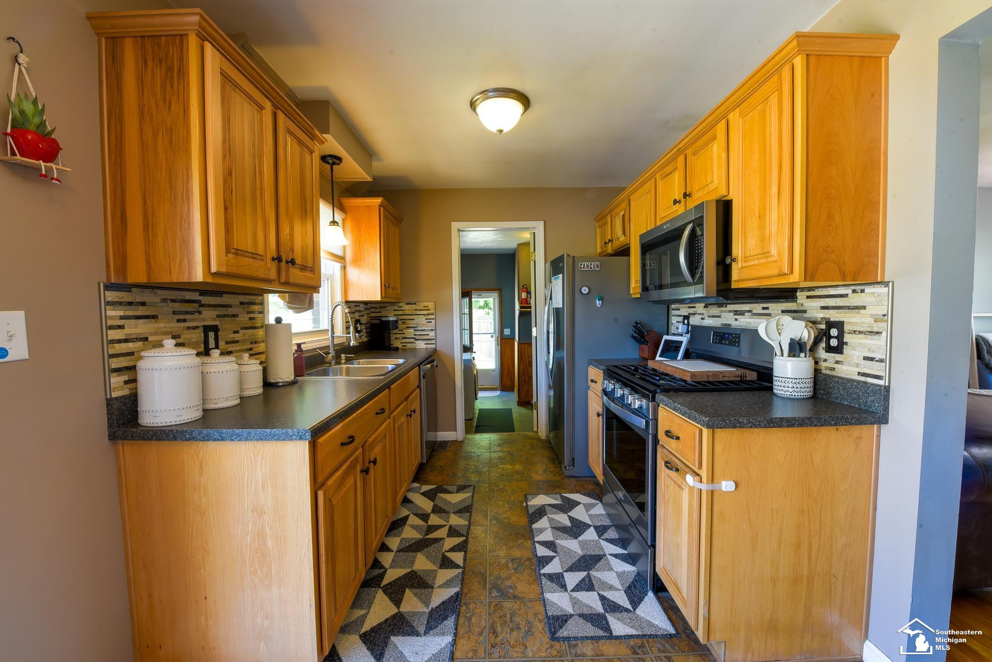 11087 U S Turnpike Road, MI — Photo 9