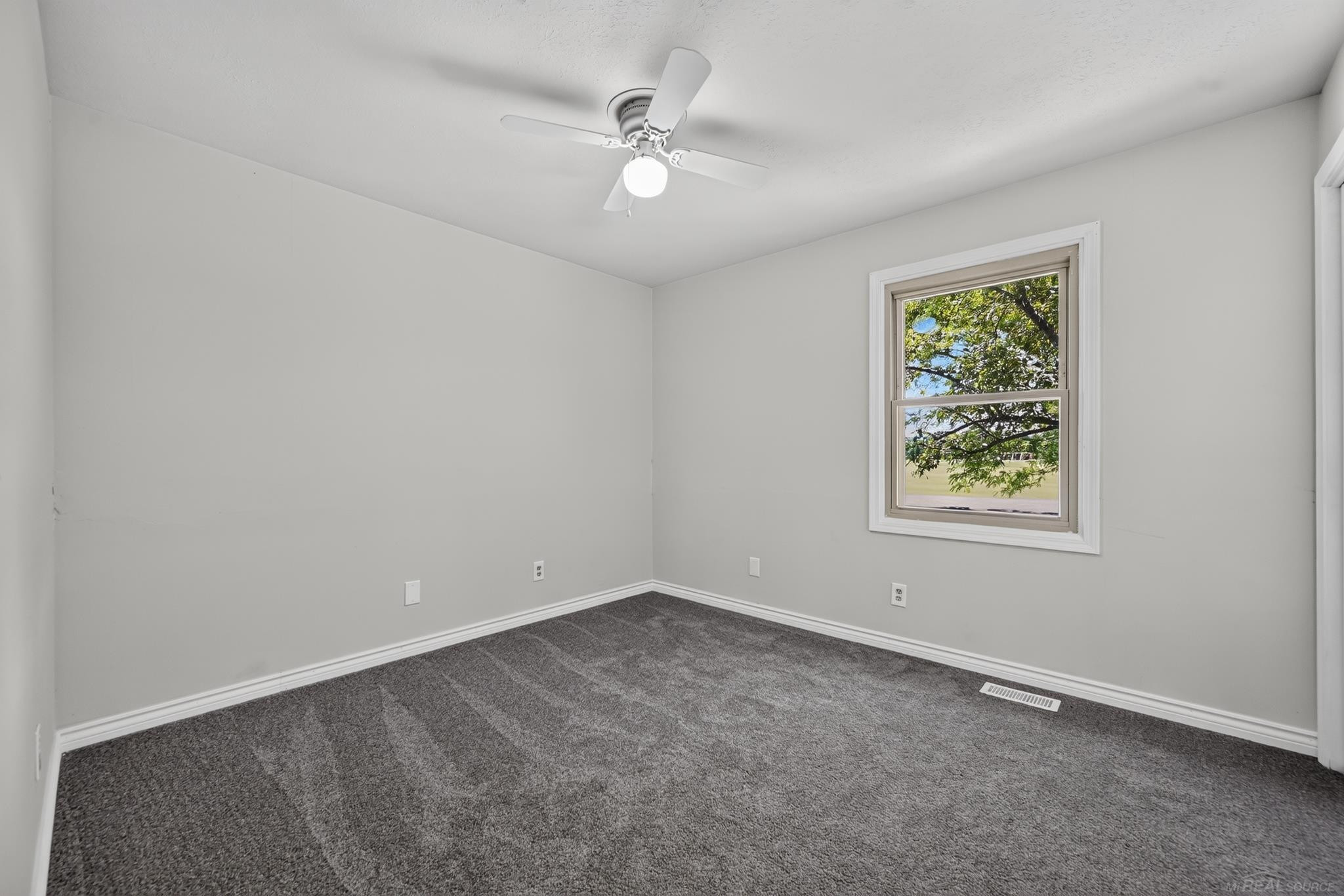 6611 Textile Road, Ypsilanti, MI 48197 — Photo 17