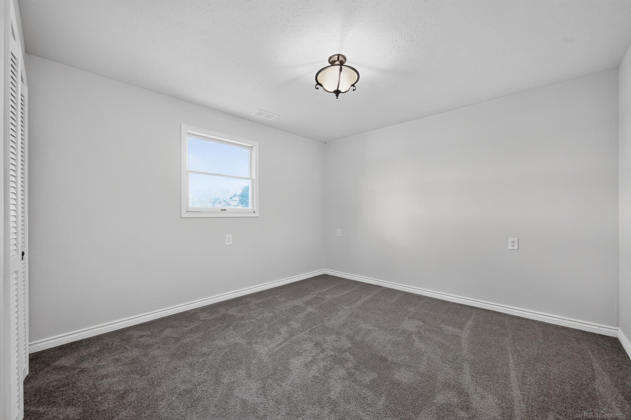 6611 Textile Road, Ypsilanti, MI 48197 — Photo 29