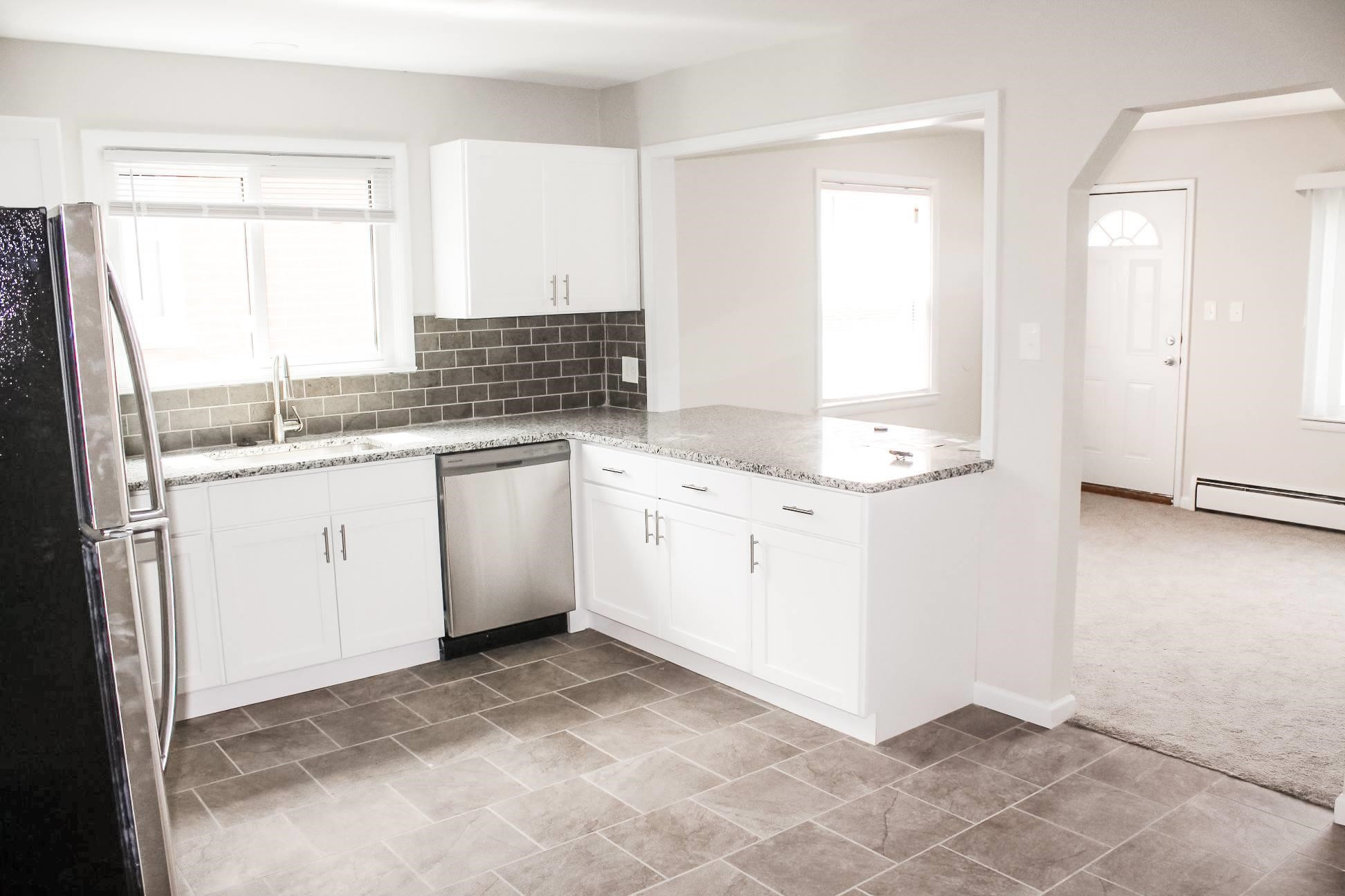 26096 Delton Street, MI 48071 — Photo 13