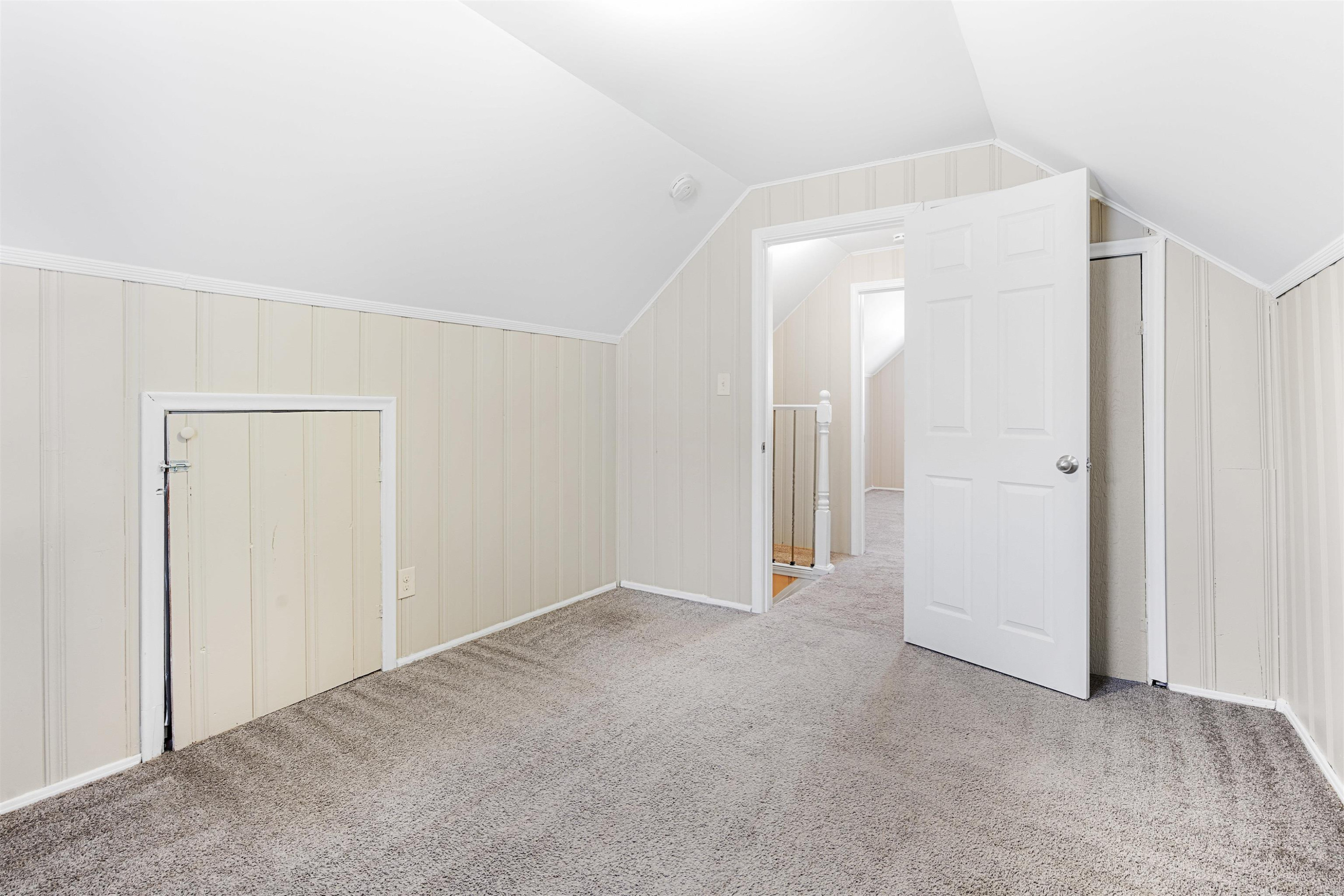 21925 Elroy Avenue, Warren, MI 48089 — Photo 9