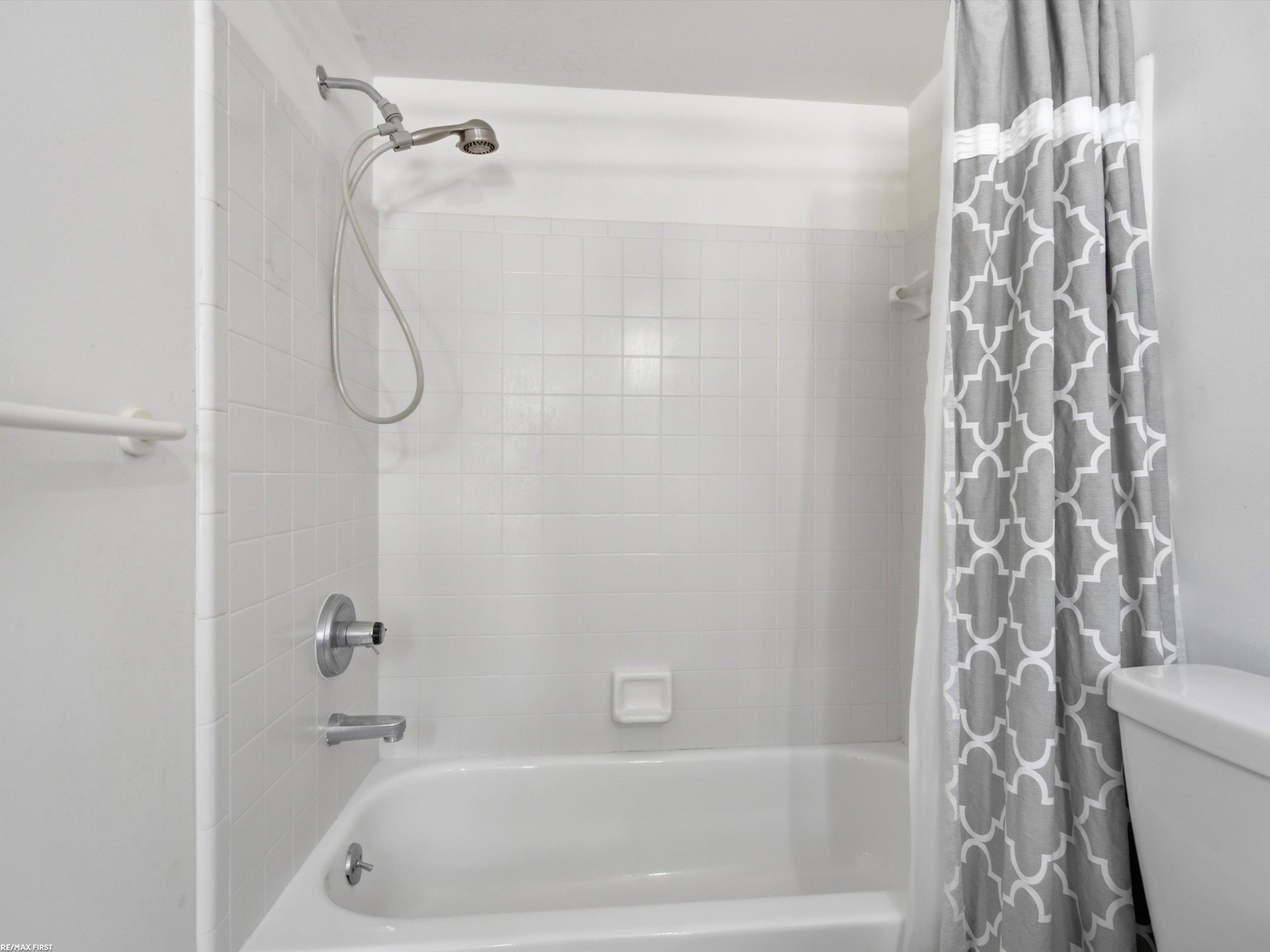 6737 Copper Creek Drive, Washington, MI — Photo 25