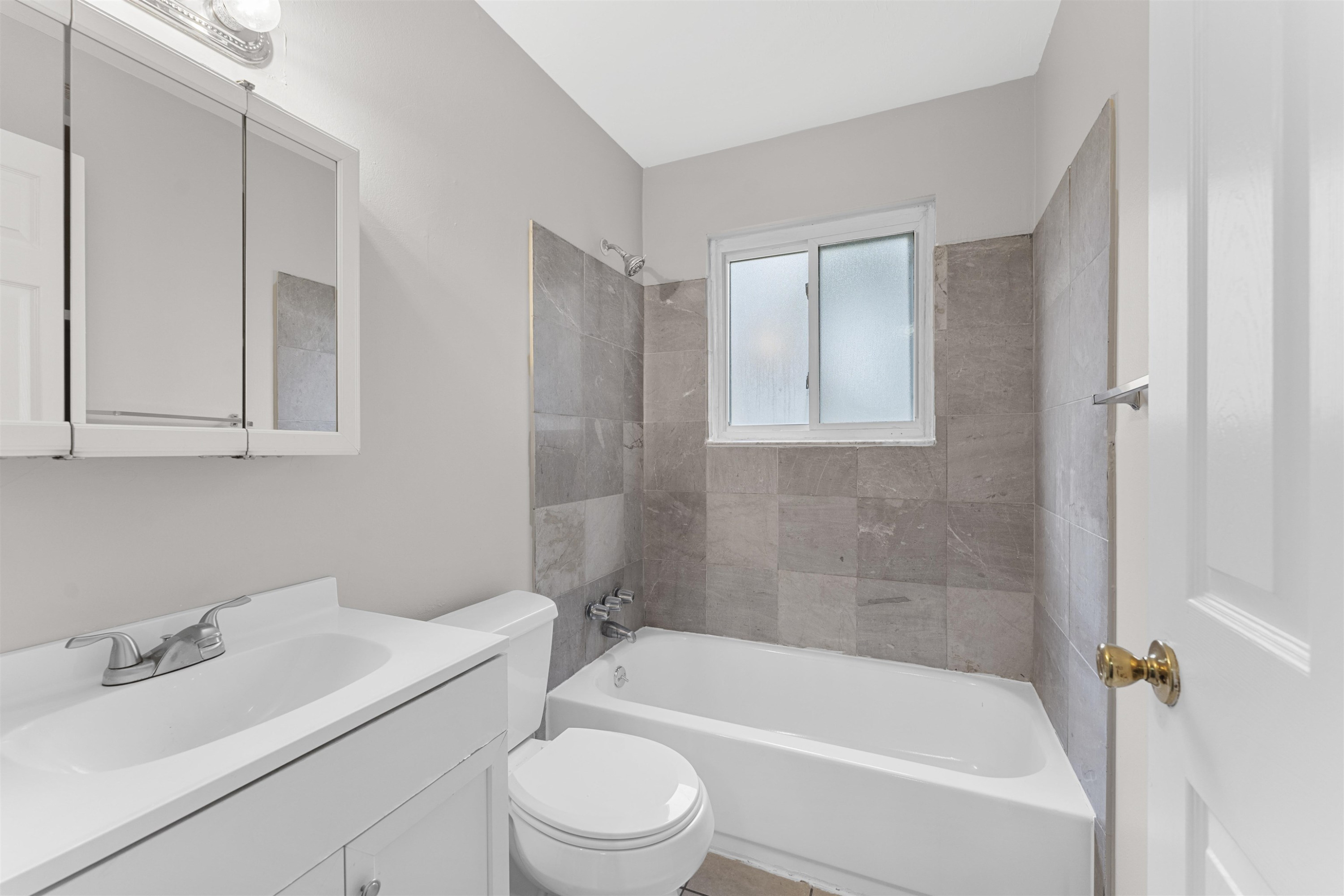 11043 Hupp Avenue, Warren, MI 48089 — Photo 12